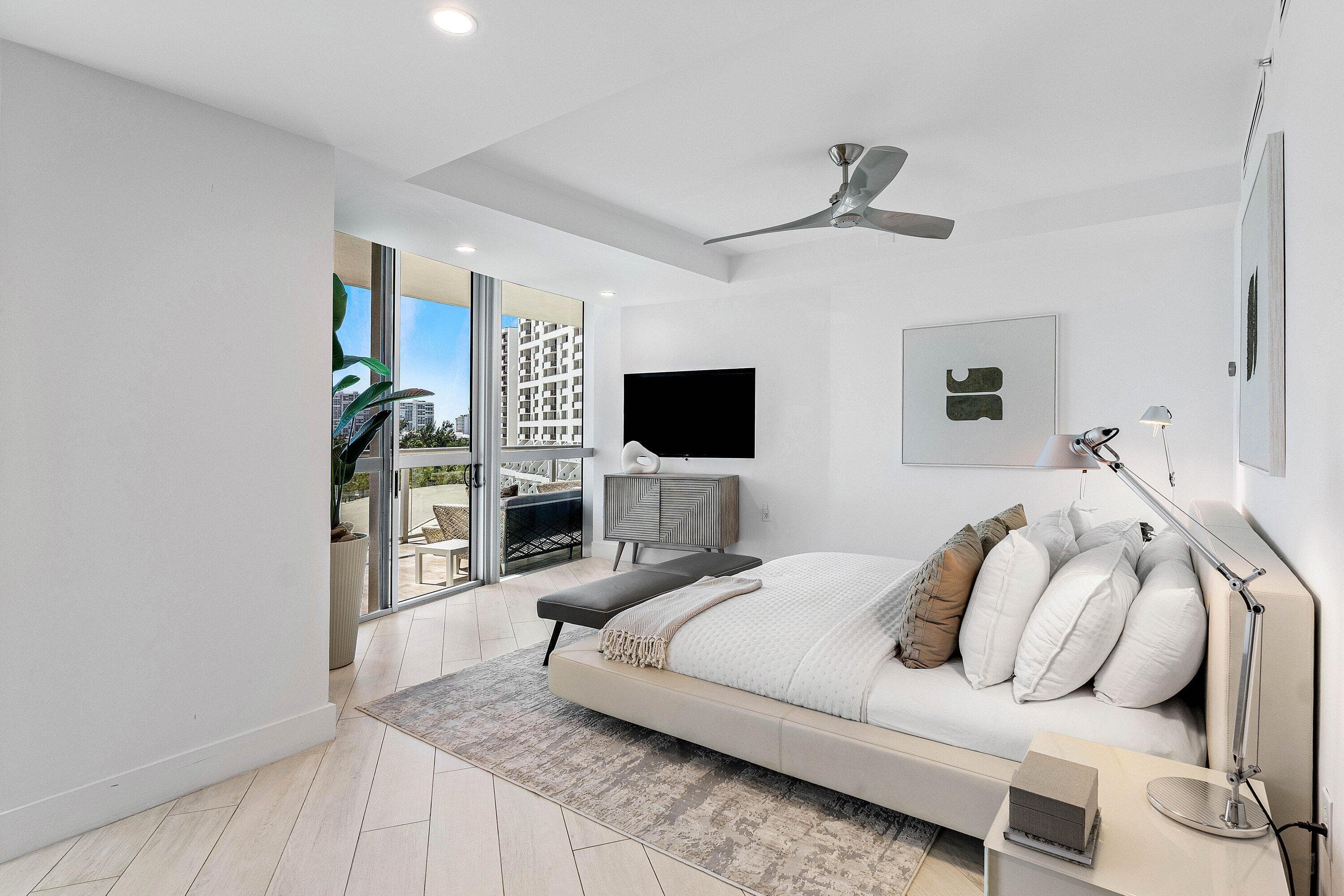 1200 Holiday Drive 602, Fort Lauderdale, FL 33316 — photo 5 of 53