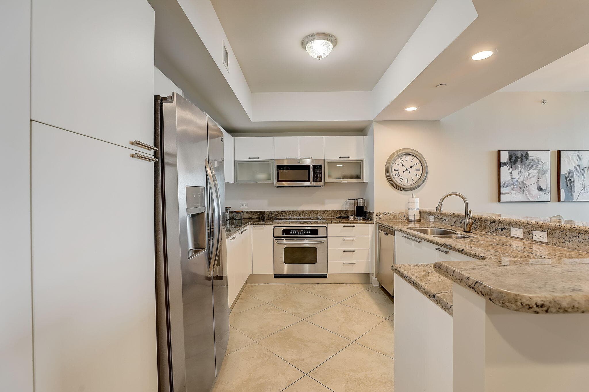 2650 Lake Shore Drive 804, Riviera Beach, FL 33404 — photo 12 of 59