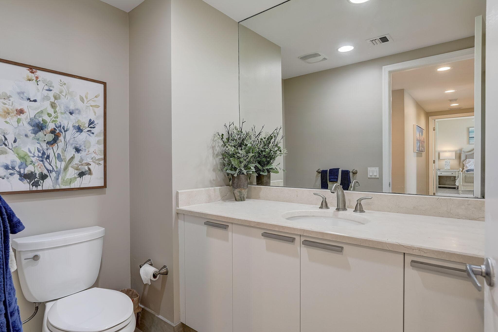2650 Lake Shore Drive 804, Riviera Beach, FL 33404 — photo 19 of 59