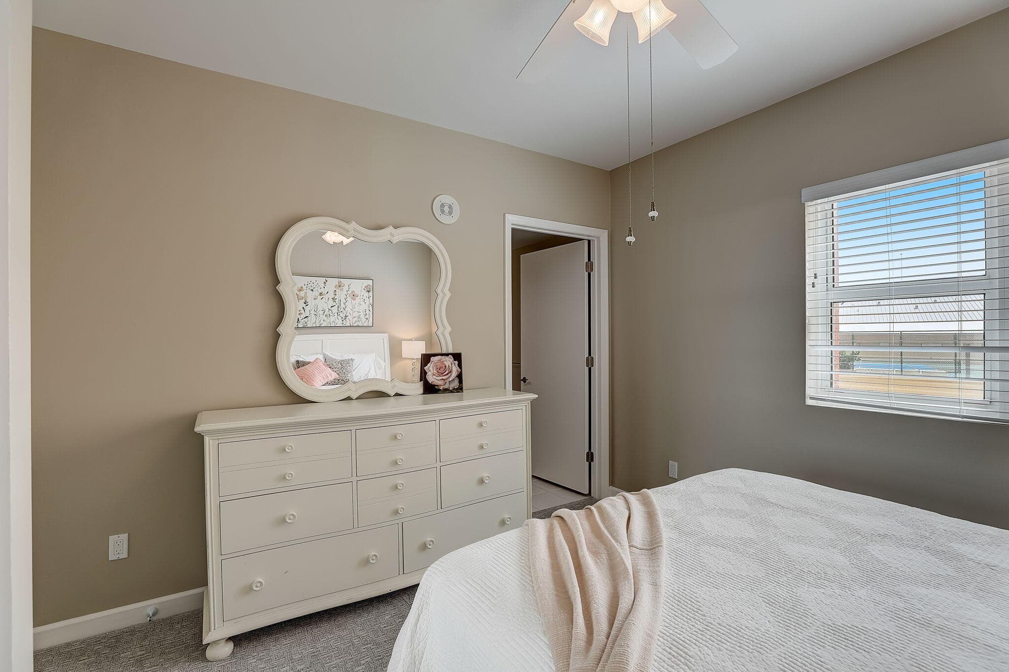 2650 Lake Shore Drive 804, Riviera Beach, FL 33404 — photo 38 of 59