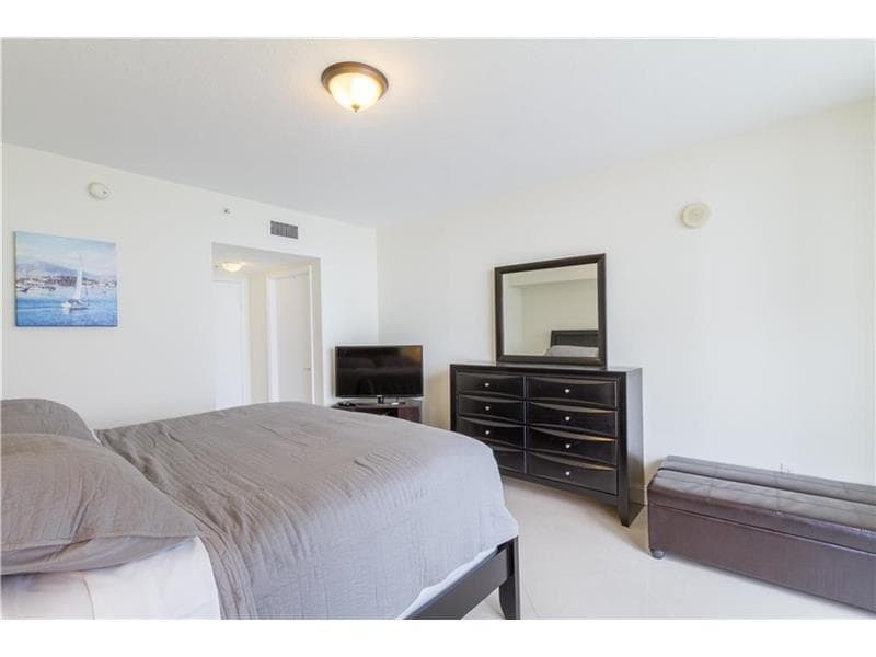 16699 Collins Avenue 1909, Sunny Isles Beach, FL 33160 — photo 51 of 75