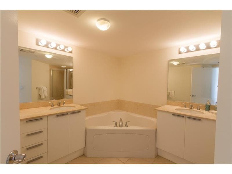 16699 Collins Avenue 1909, Sunny Isles Beach, FL 33160 — photo 52 of 75
