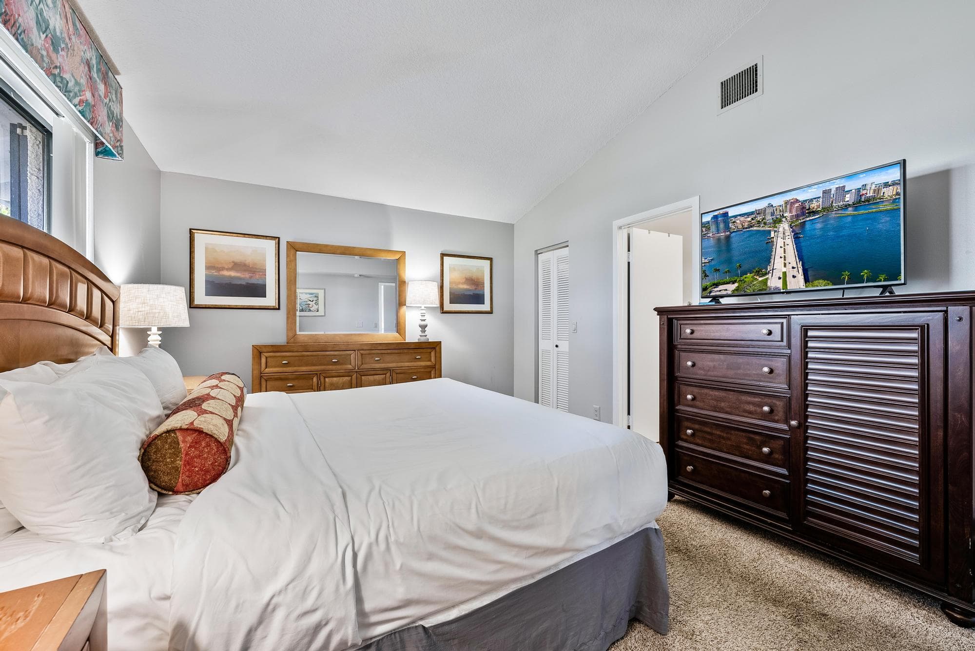 406 Club Drive, Palm Beach Gardens, FL 33418 — photo 3 of 31