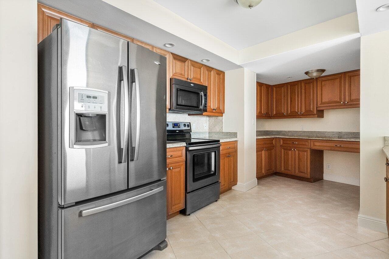 3000 N Ocean Drive 33e, Singer Island, FL 33404 — photo 14 of 51