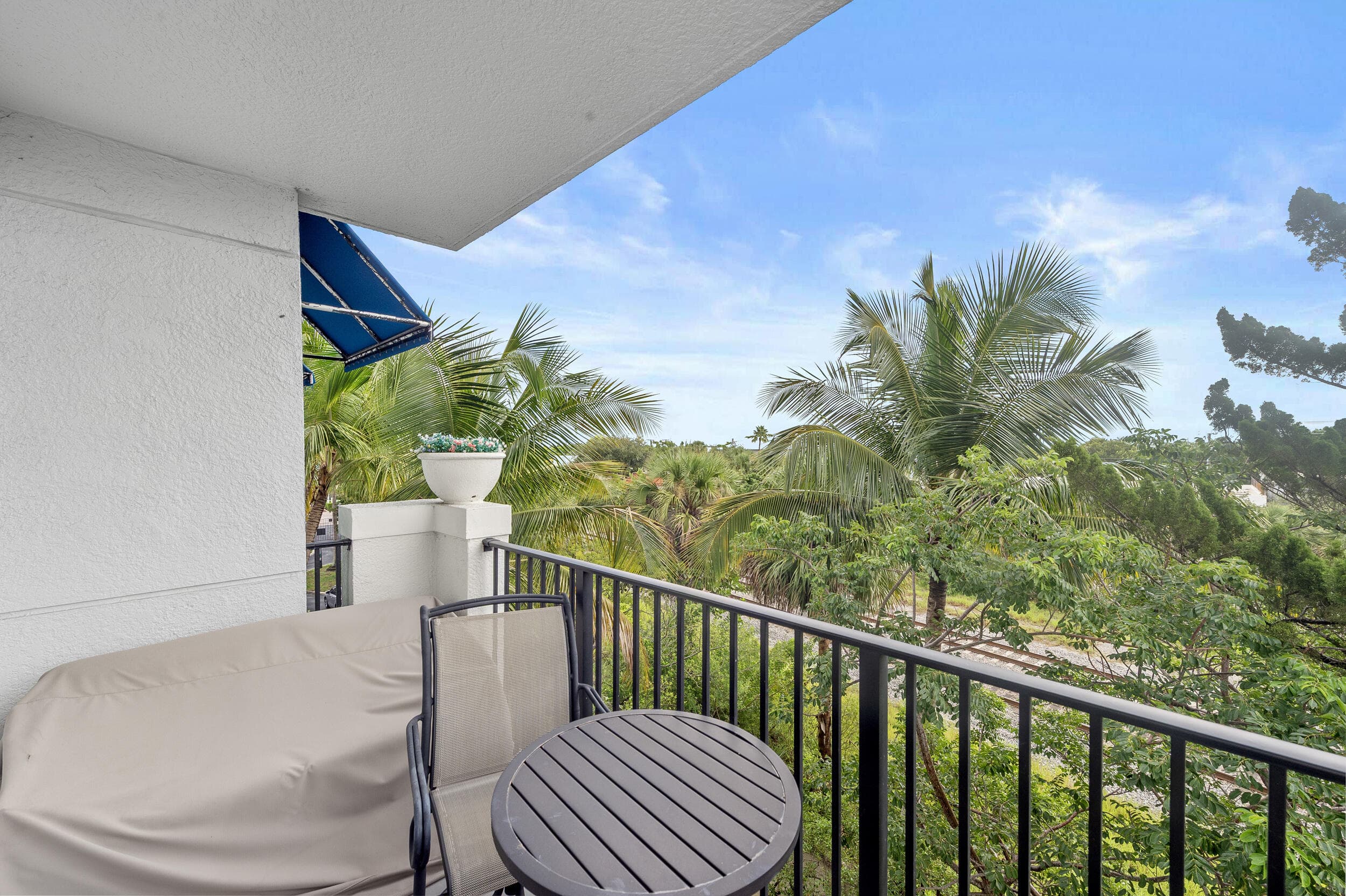 255 NE 3rd Avenue 2401, Delray Beach, FL 33444 — photo 17 of 30