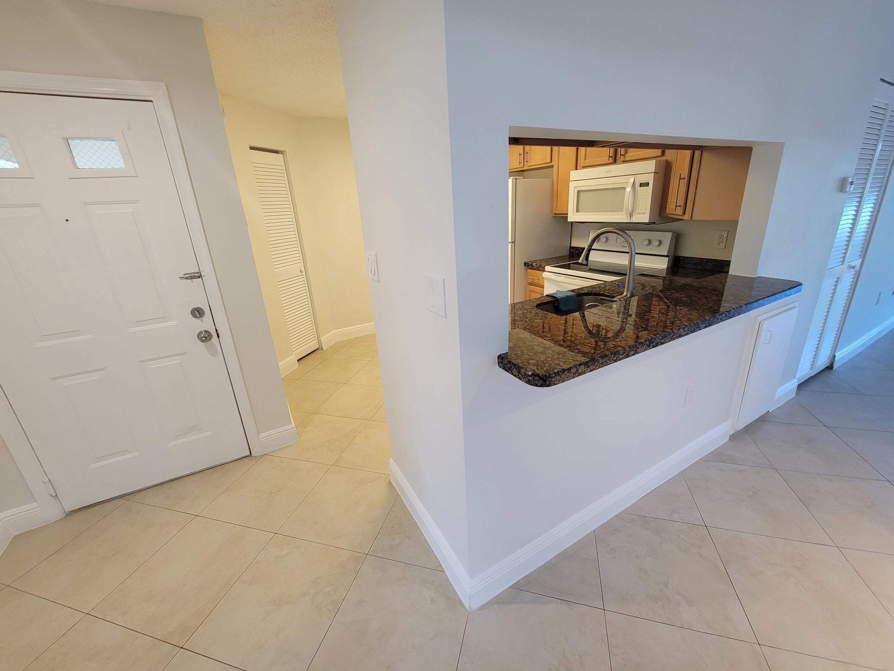 4208 Glenmoor Drive, West Palm Beach, FL 33409 — photo 3 of 36