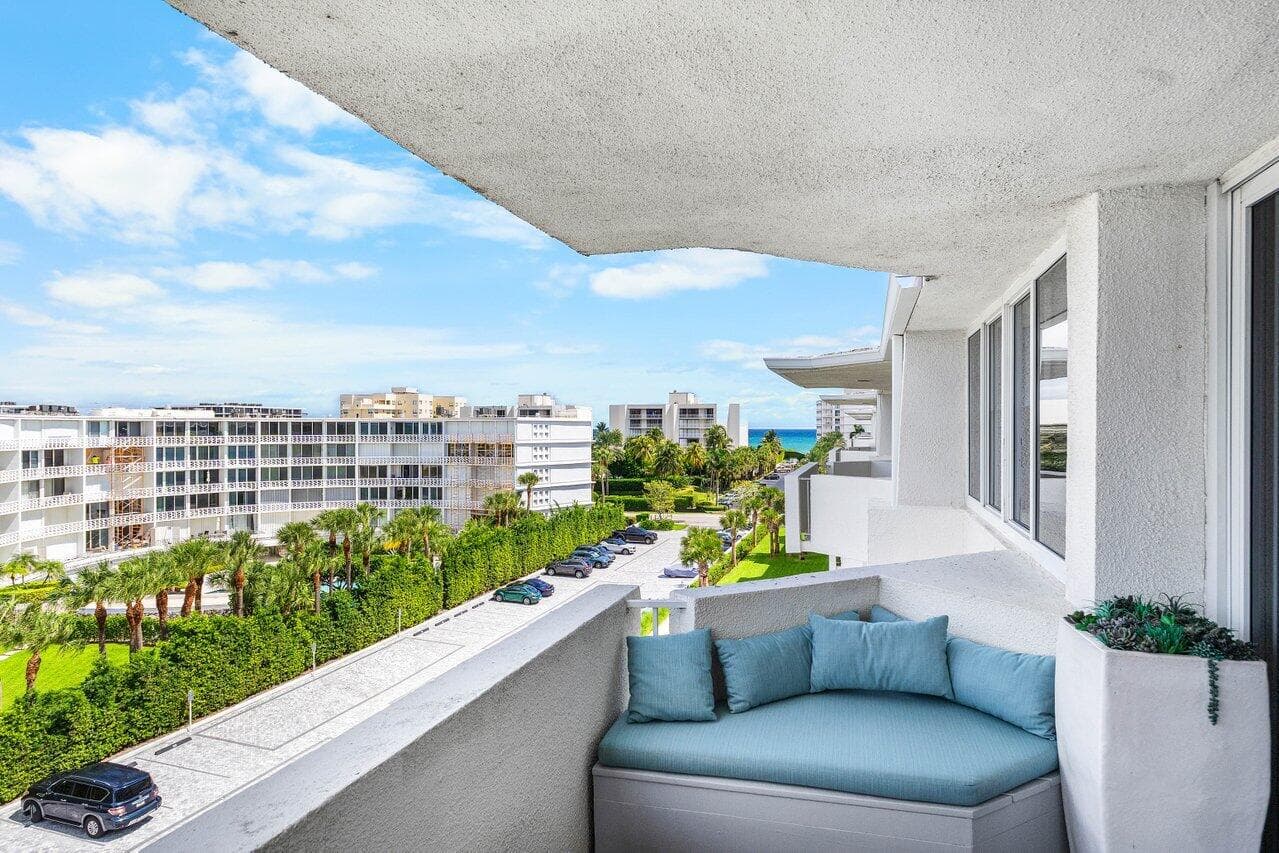 2773 S Ocean Boulevard 5030, Palm Beach, FL 33480 — photo 2 of 31