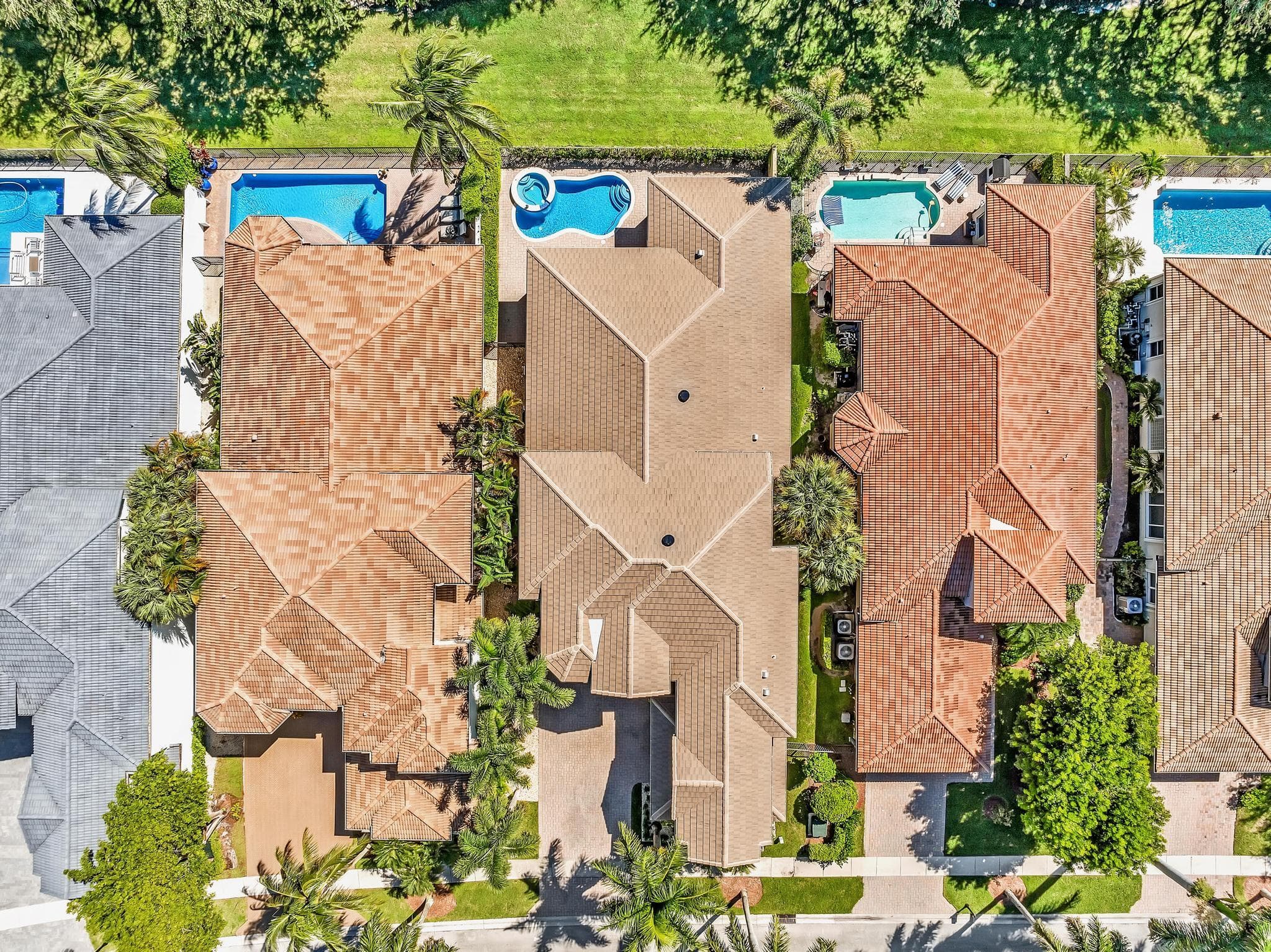 8126 Valhalla Drive, Delray Beach, FL 33446 — photo 3 of 121