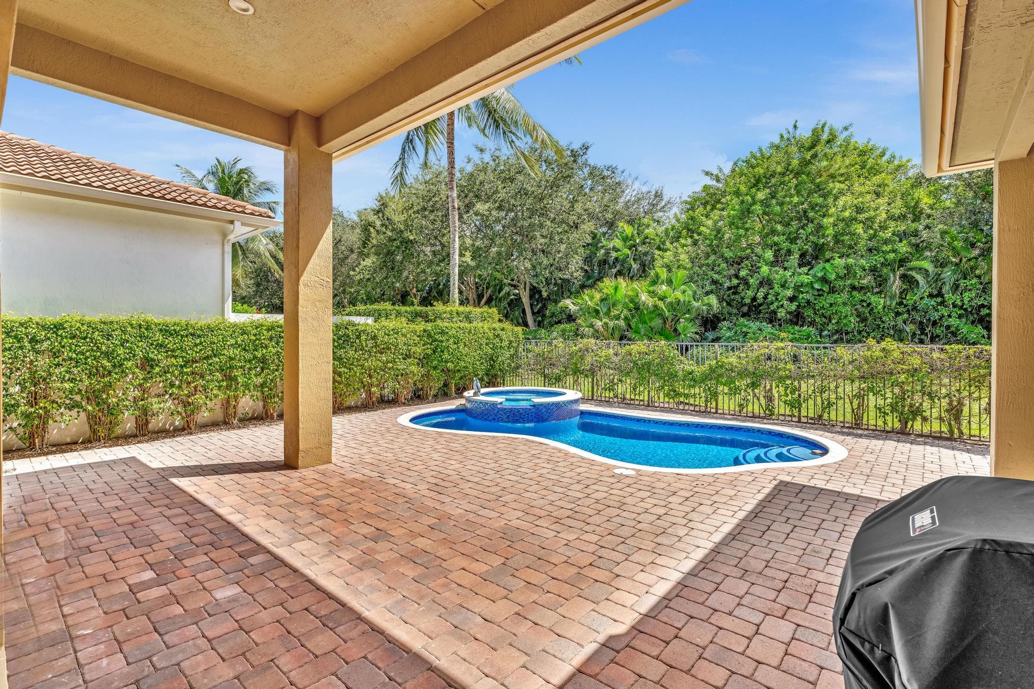 8126 Valhalla Drive, Delray Beach, FL 33446 — photo 77 of 121