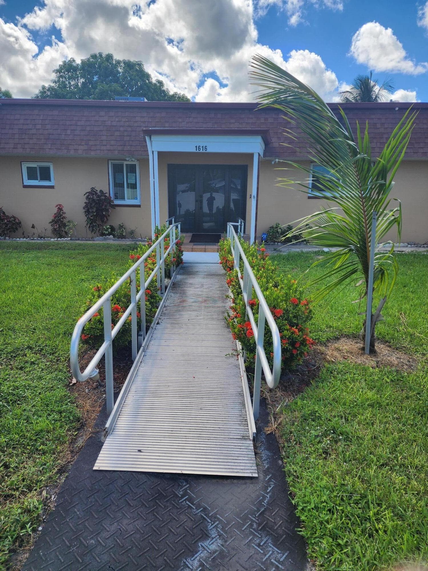 1616 Crandon Avenue, Mangonia Park, FL 33407 — photo 2 of 4