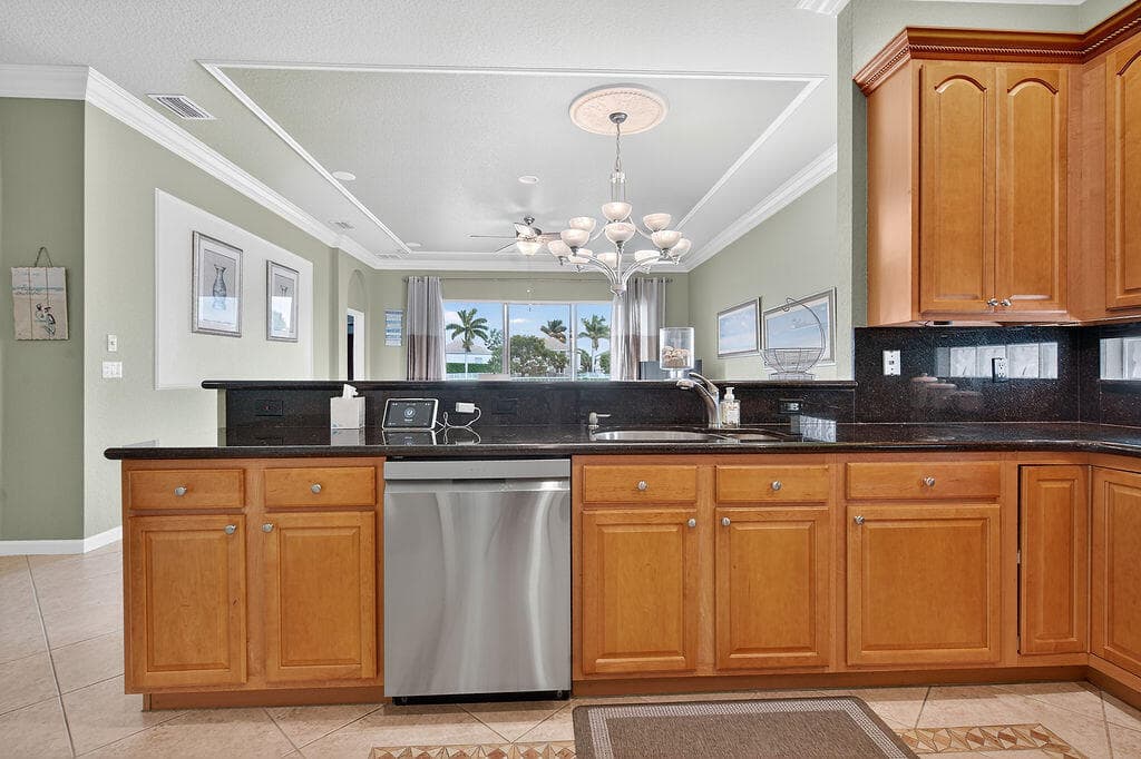 212 Berenger Walk, Royal Palm Beach, FL 33414 — photo 11 of 33
