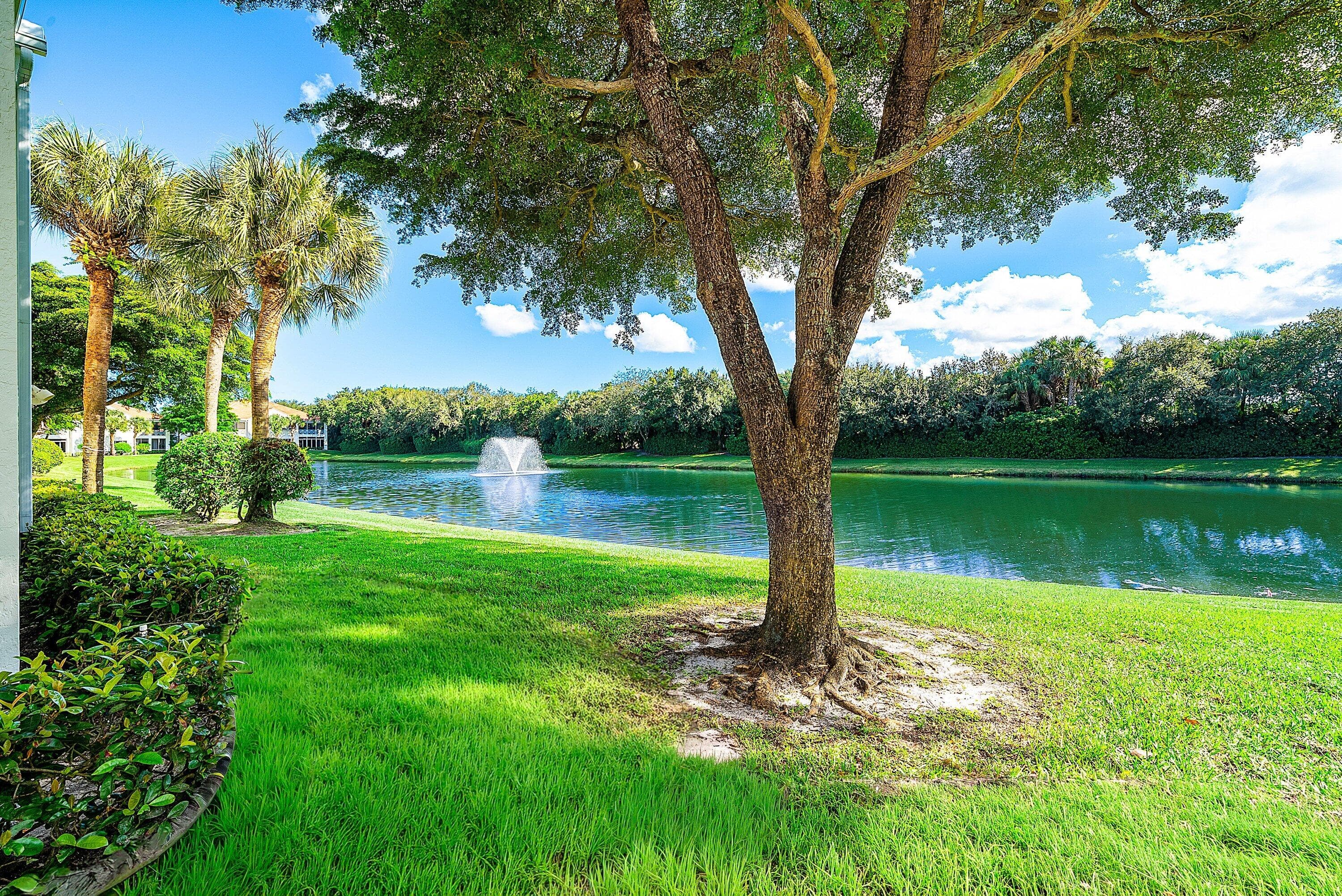 106 Palm Bay Drive B, Palm Beach Gardens, FL 33418 — photo 40 of 71