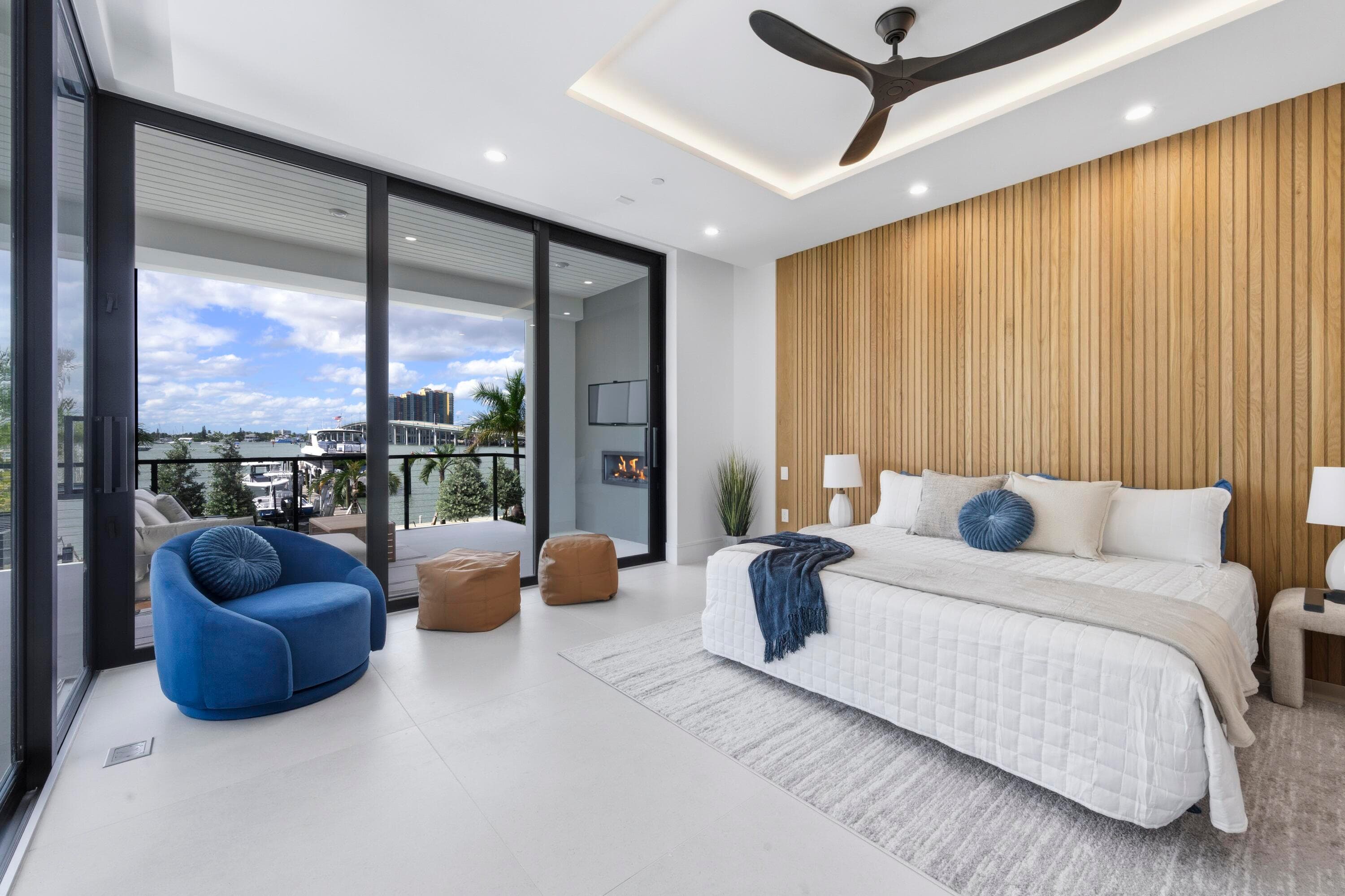 2323 Lake Drive 201, Singer Island, FL 33404 — photo 18 of 60