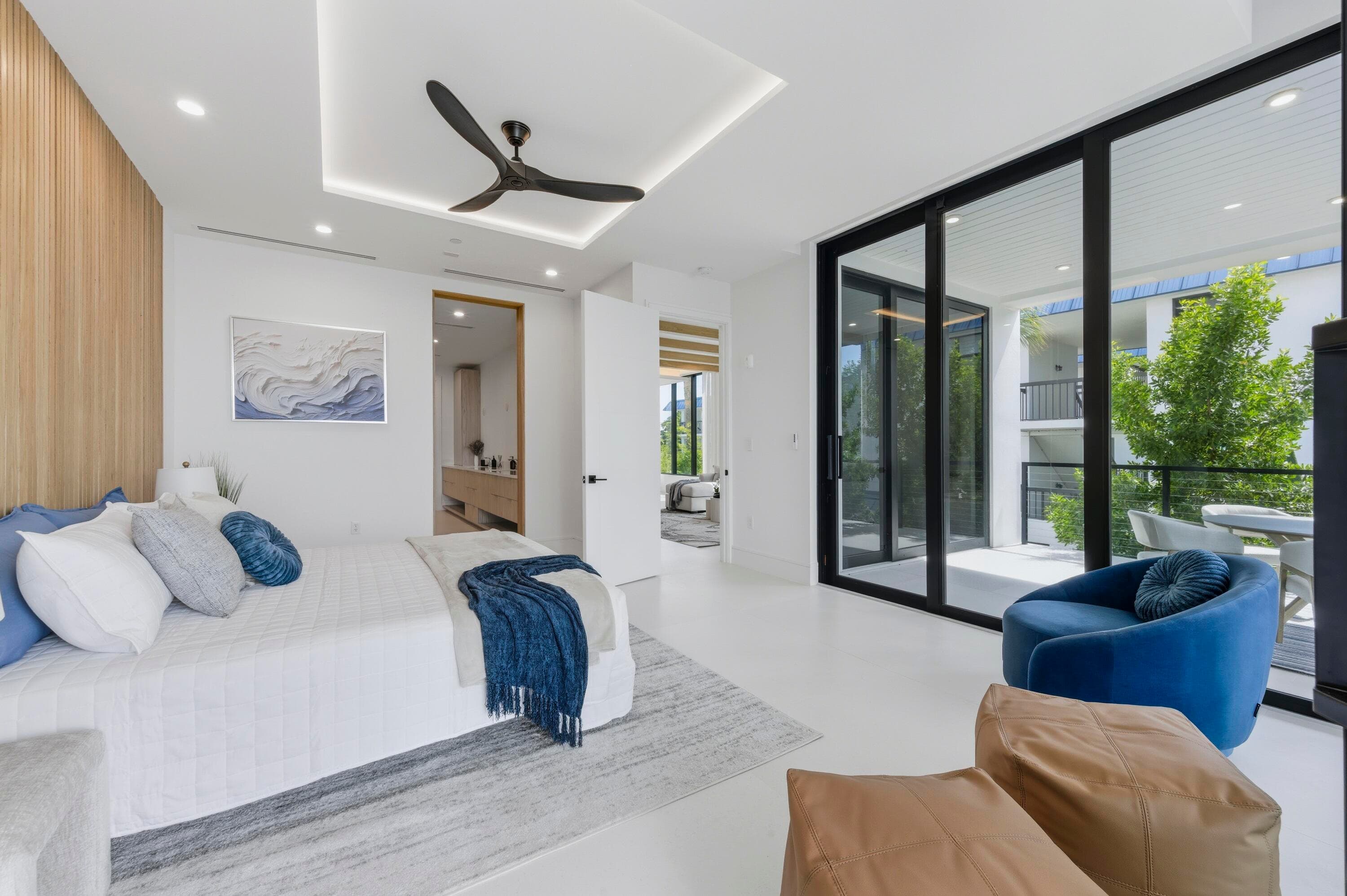 2323 Lake Drive 201, Singer Island, FL 33404 — photo 20 of 60