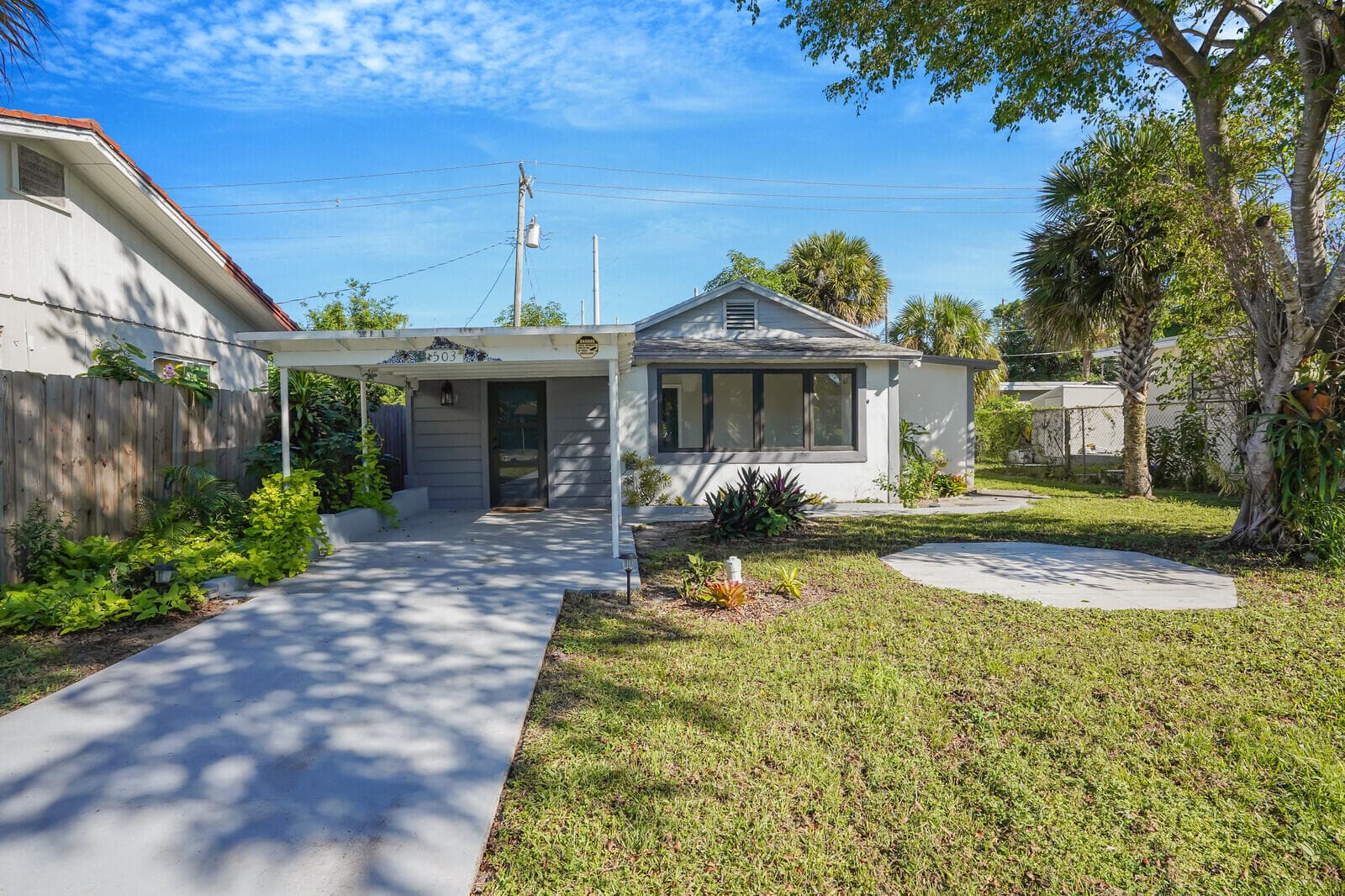 503 58th Street, West Palm Beach, FL 33407 — photo 1 of 36