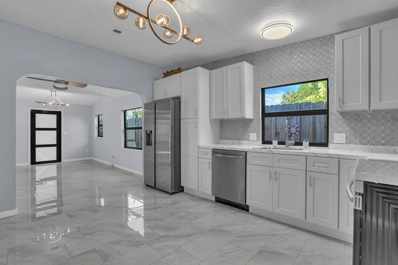 503 58th Street, West Palm Beach, FL 33407 — photo 13 of 36