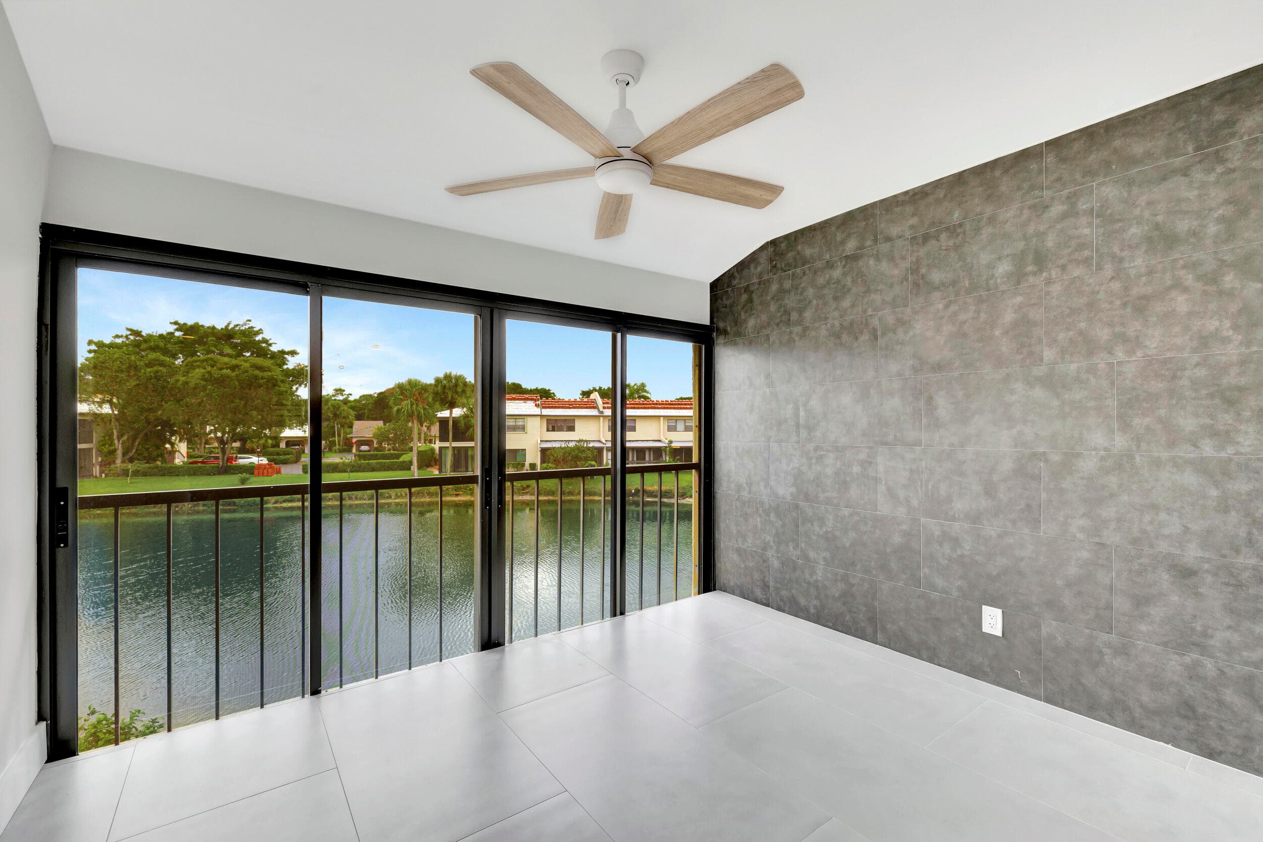 7898 Eastlake Drive 7d, Boca Raton, FL 33433 — photo 3 of 45