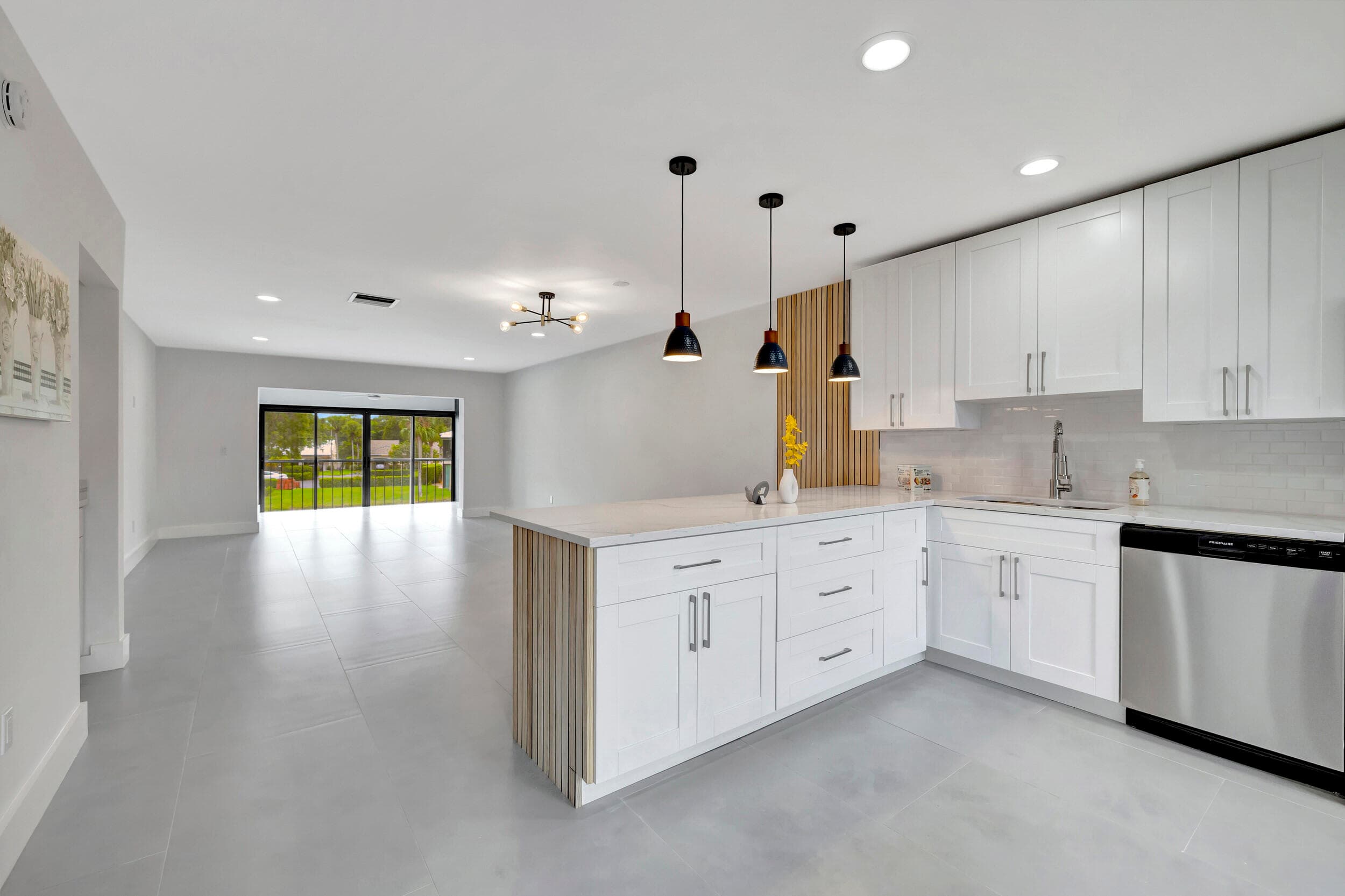 7898 Eastlake Drive 7d, Boca Raton, FL 33433 — photo 8 of 45