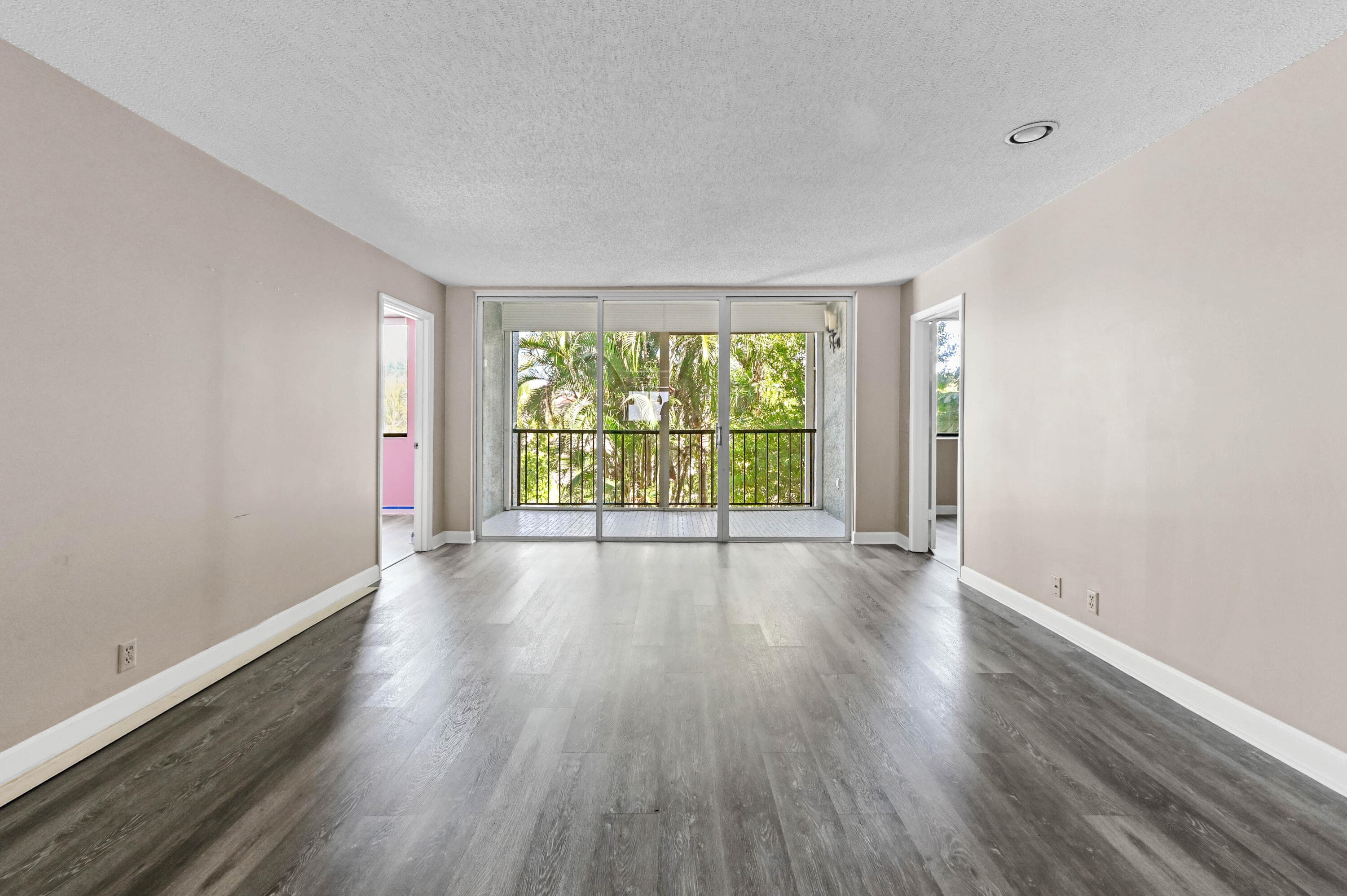 4080 Tivoli Court 202, Lake Worth, FL 33467 — photo 8 of 27