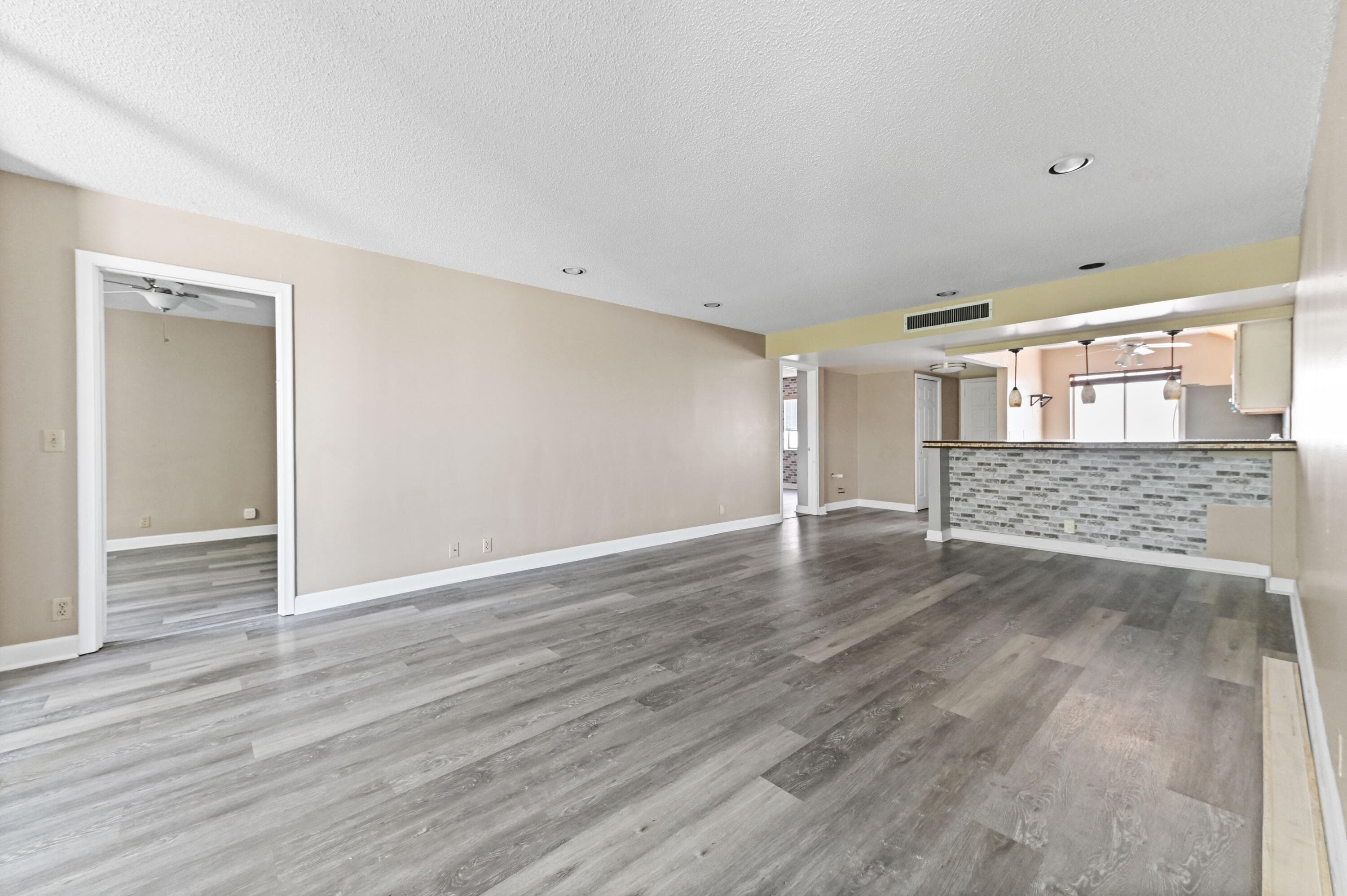 4080 Tivoli Court 202, Lake Worth, FL 33467 — photo 9 of 27