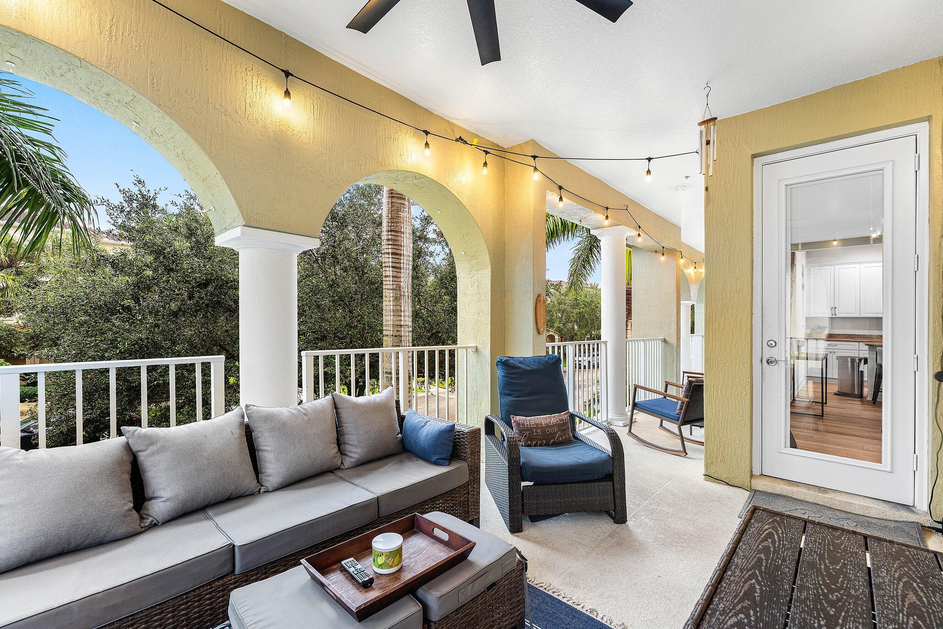1056 Community Drive, Jupiter, FL 33458 — photo 8 of 50