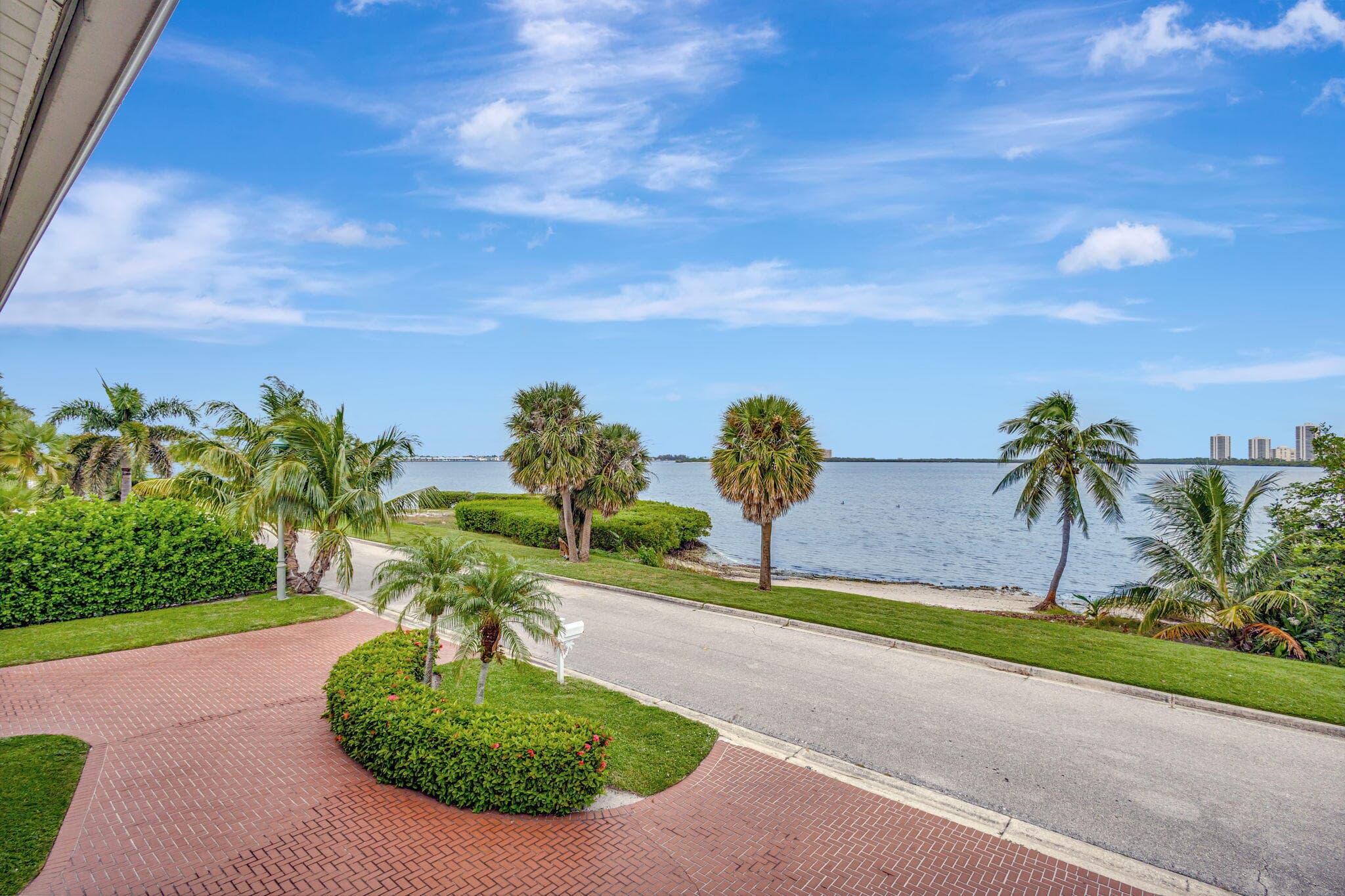 1141 Pine Point Road, West Palm Beach, FL 33404 — photo 34 of 42