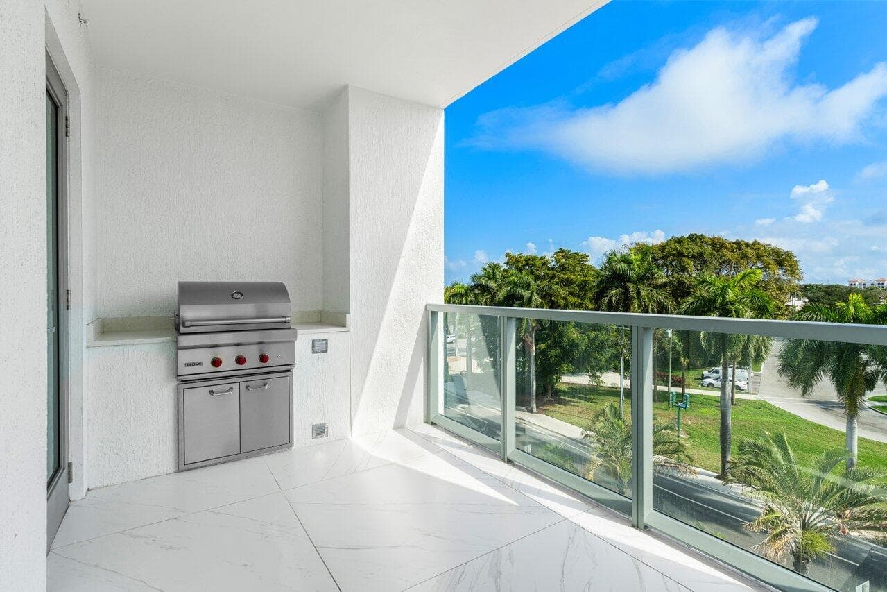 495 E Royal Palm Road 402, Boca Raton, FL 33432 — photo 46 of 72