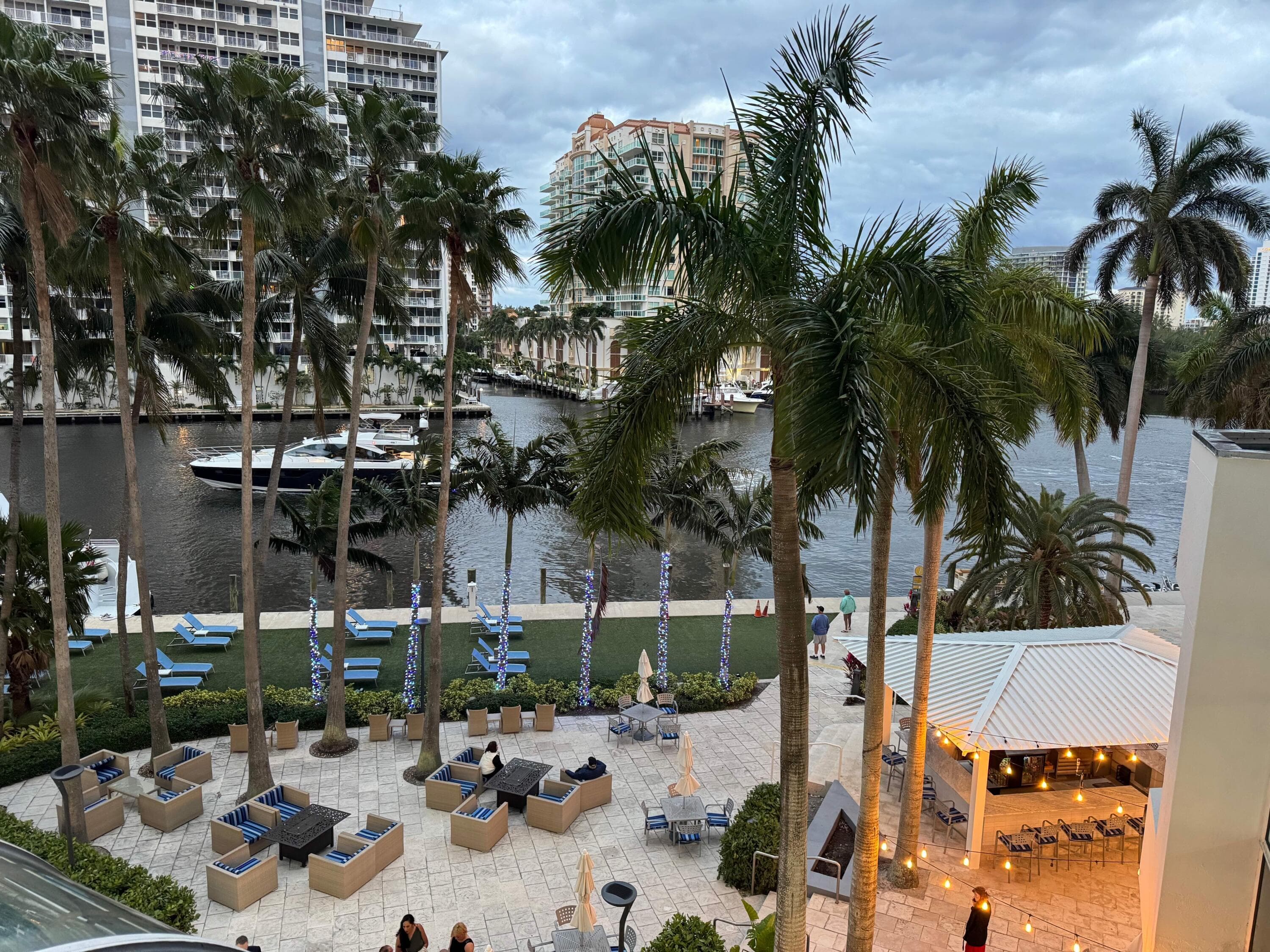 2670 E Sunrise Boulevard 318, Fort Lauderdale, FL 33304 — photo 1 of 17
