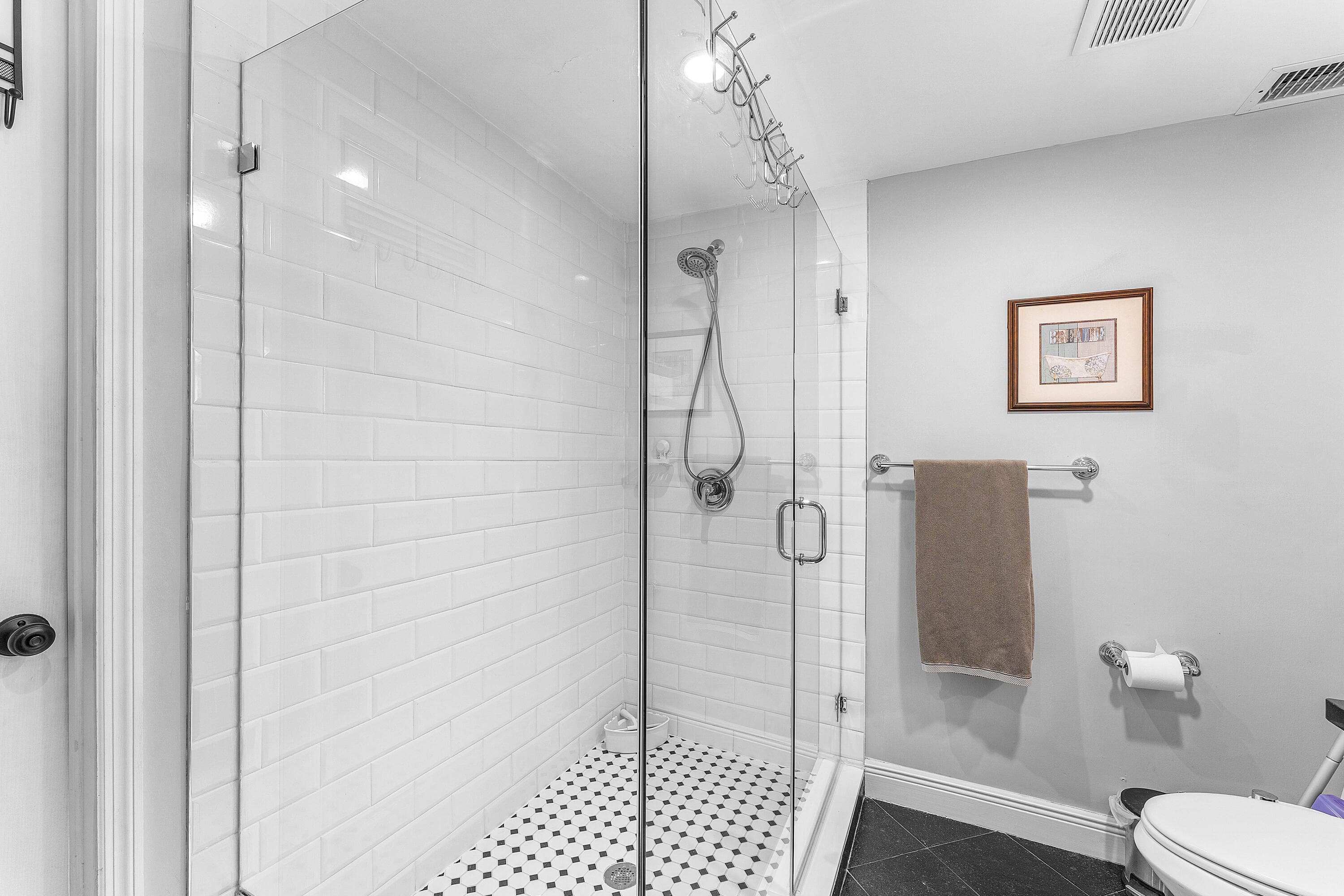 439 45th Street, West Palm Beach, FL 33407 — photo 17 of 32