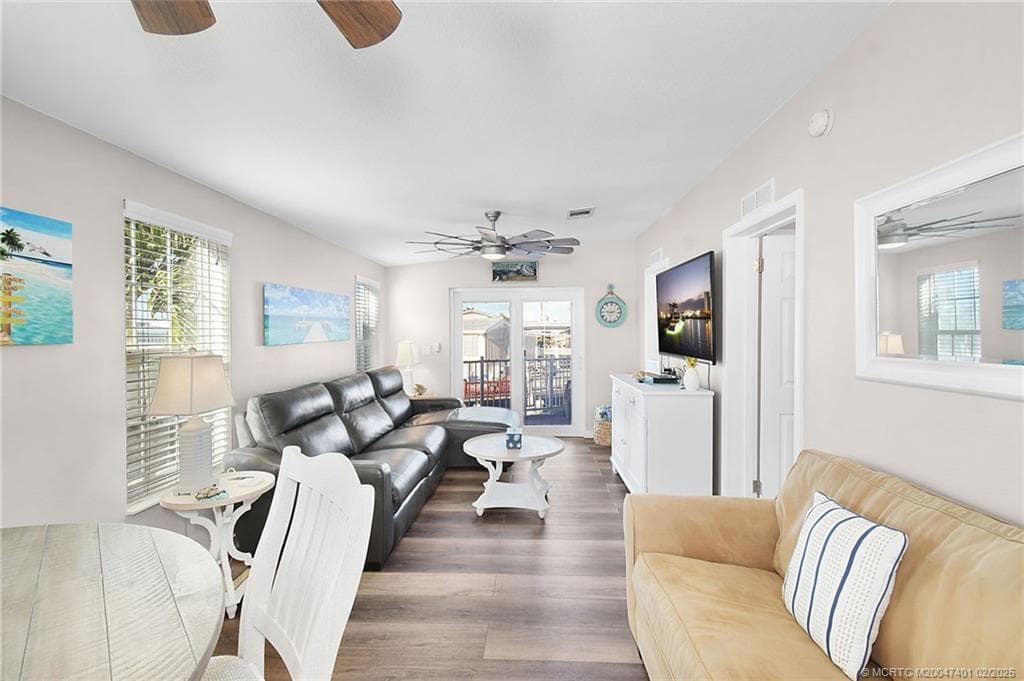 1092 Nettles Boulevard, Jensen Beach, FL 34957 — photo 12 of 35