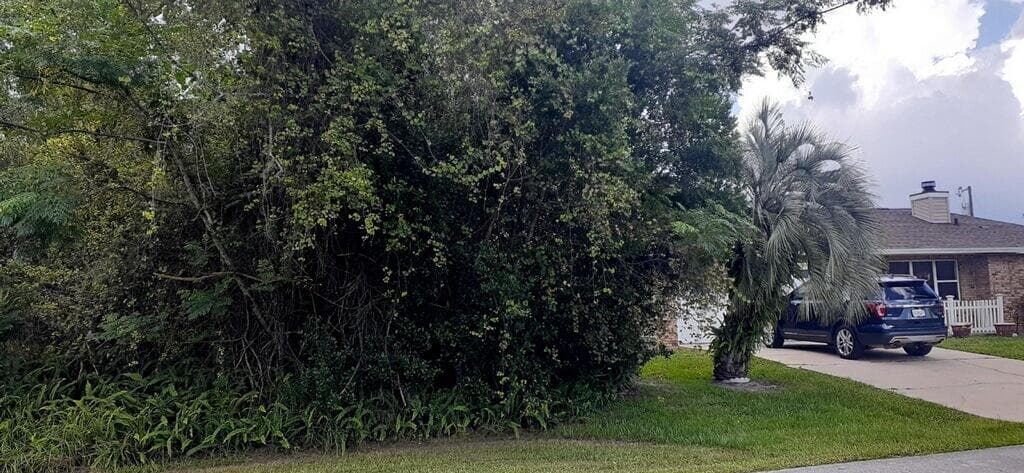 2046 Galahad Drive, Deltona, FL 32738 — photo 2 of 2