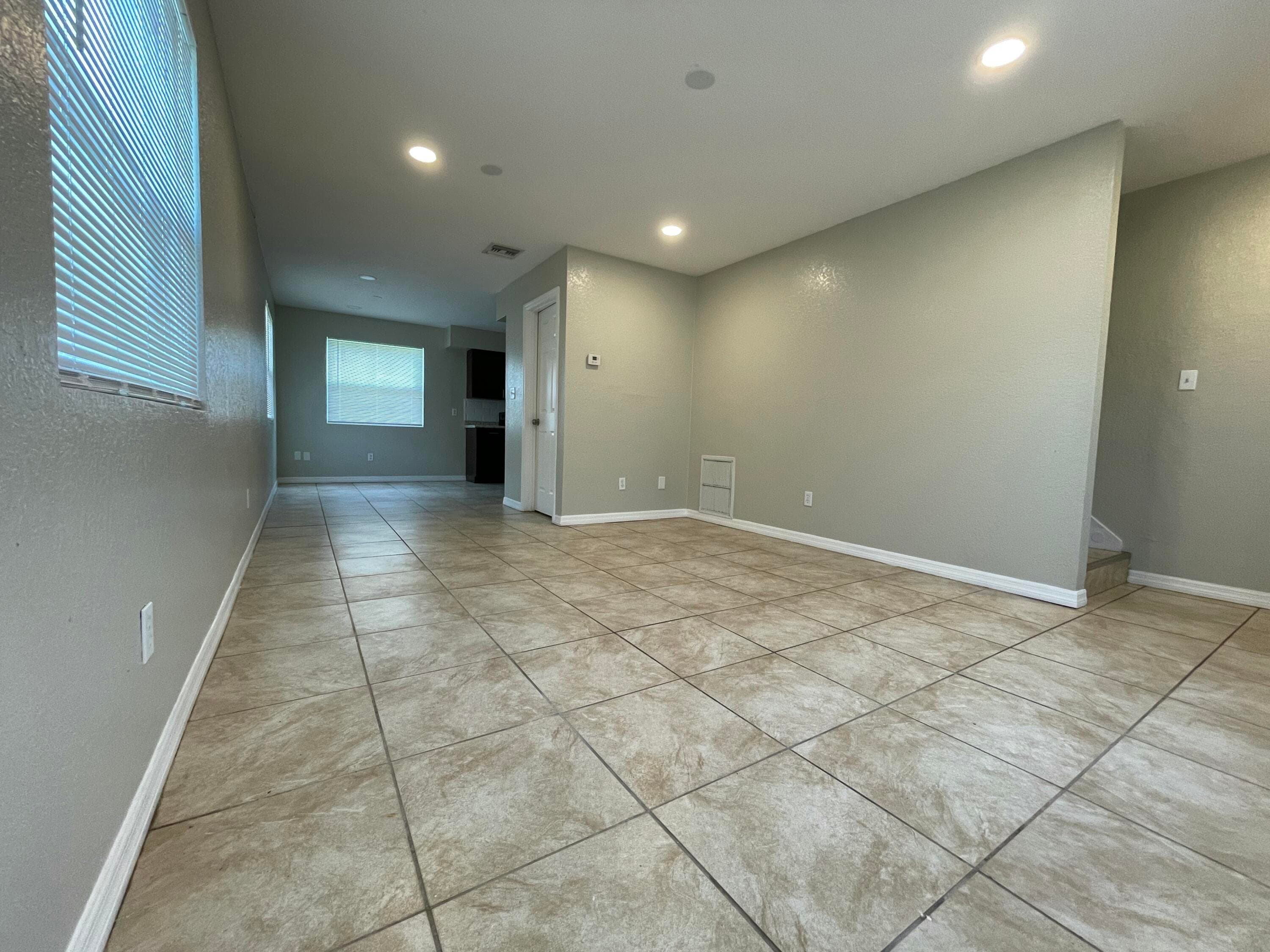 2886 Harson Way, Fort Pierce, FL 34946 — photo 3 of 28
