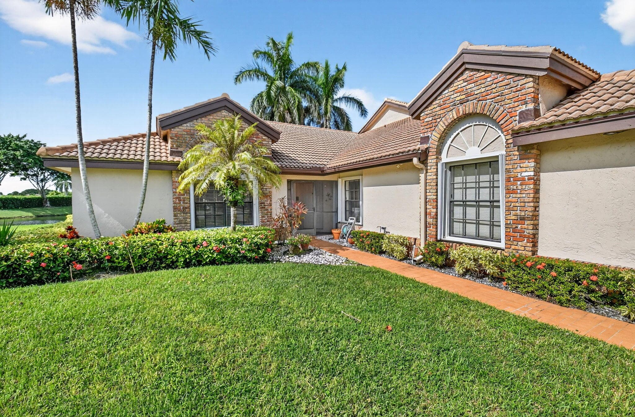 8225 Cassia Drive, Boynton Beach, FL 33472 — photo 3 of 64