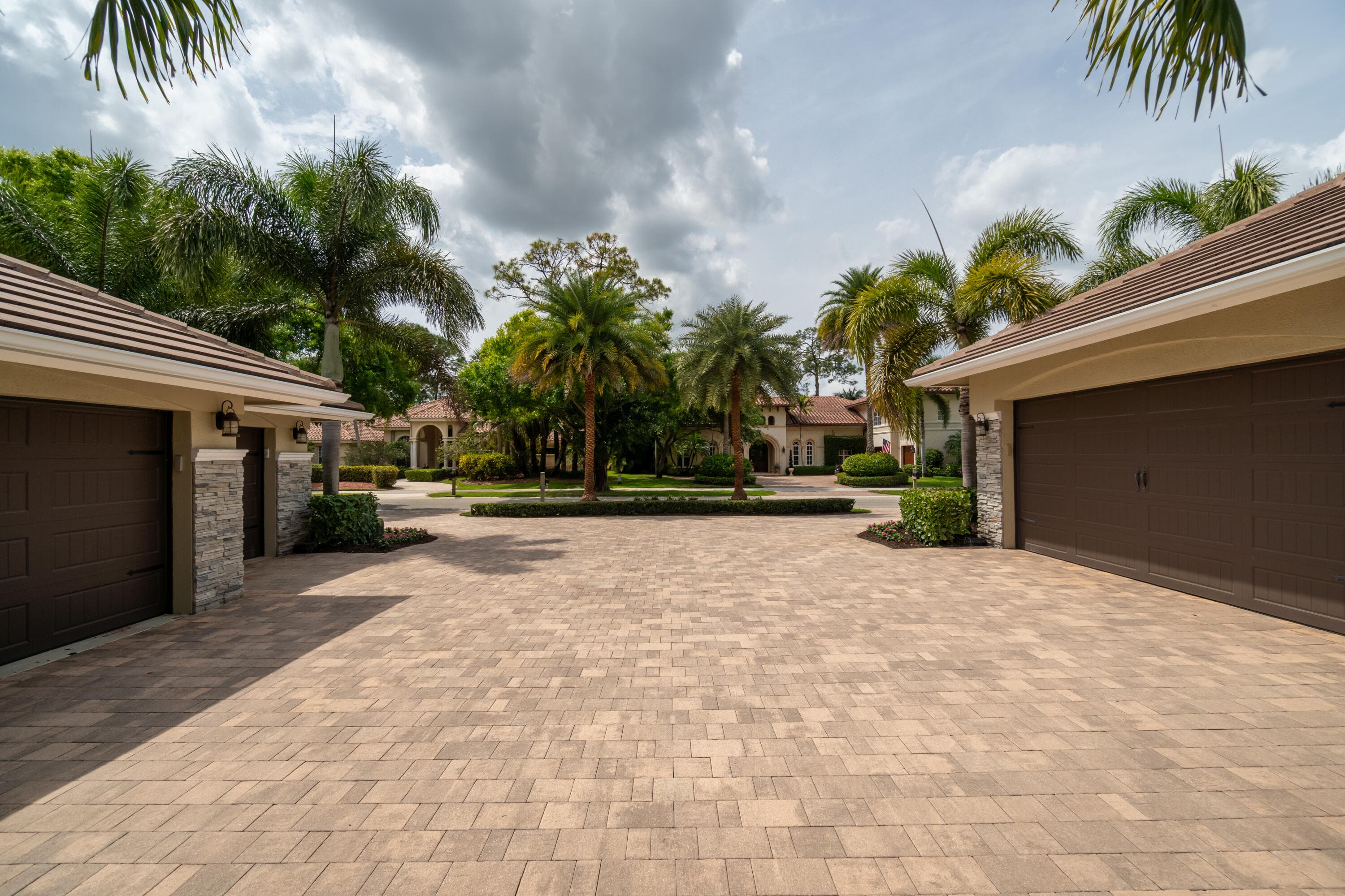 1209 Breakers West Boulevard, West Palm Beach, FL 33411 — photo 12 of 73