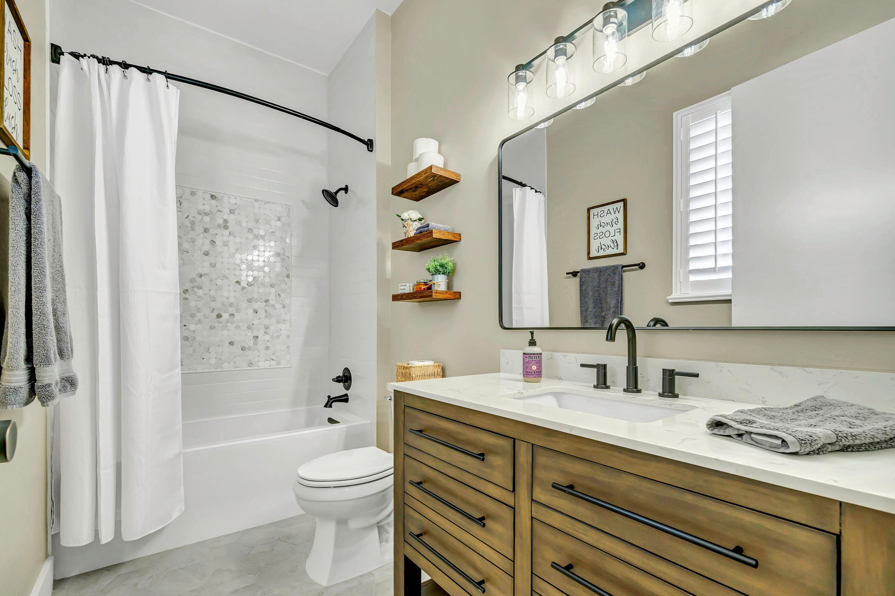 1209 Breakers West Boulevard, West Palm Beach, FL 33411 — photo 23 of 73