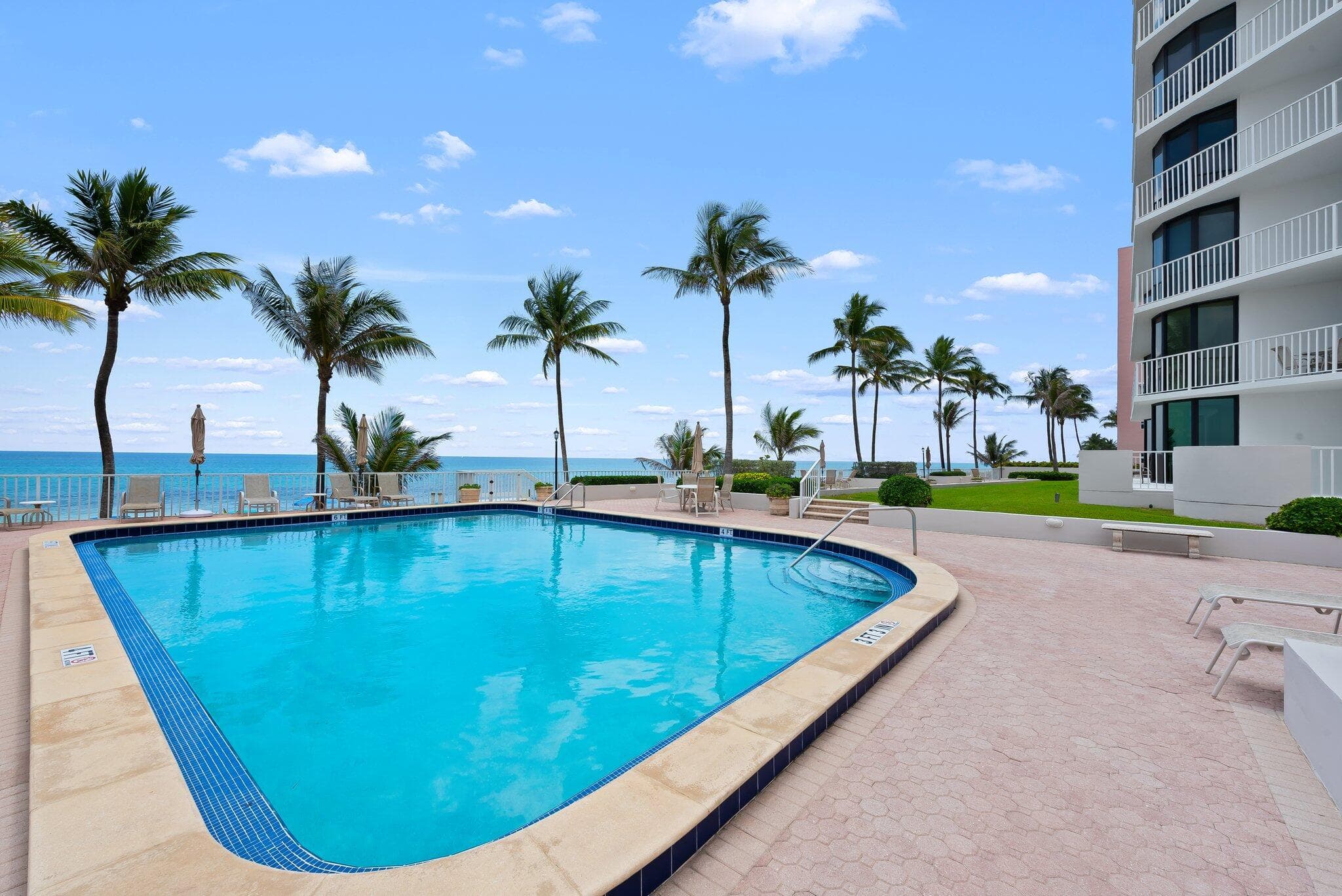 2917 S Ocean Boulevard 304, Highland Beach, FL 33487 — photo 32 of 40