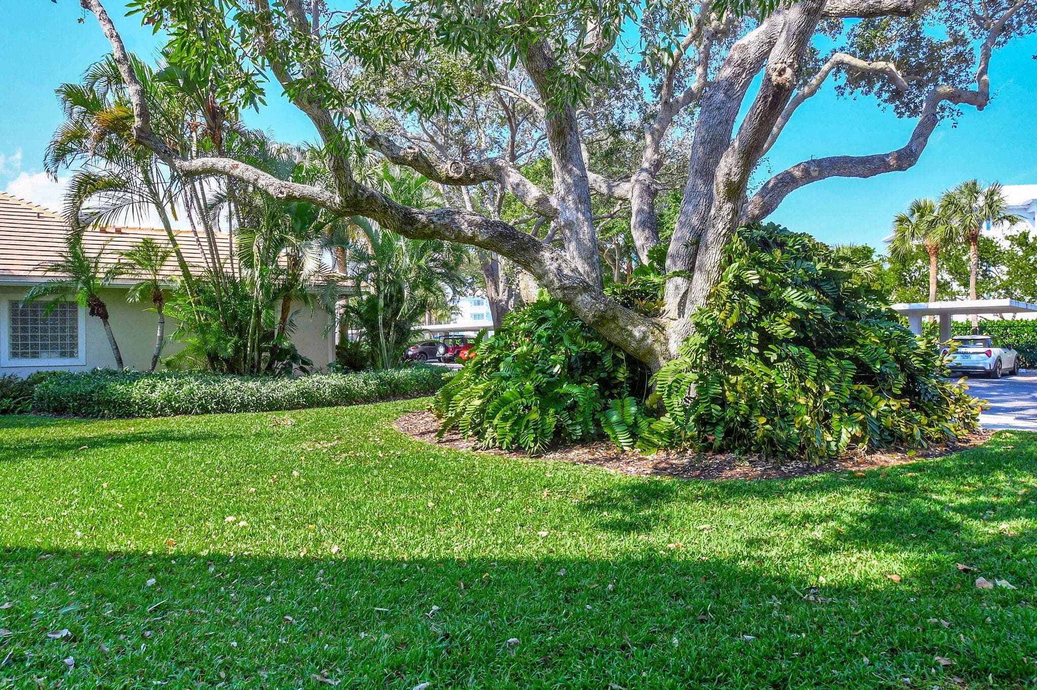 318 Oak Harbour Drive 318, Juno Beach, FL 33408 — photo 24 of 53