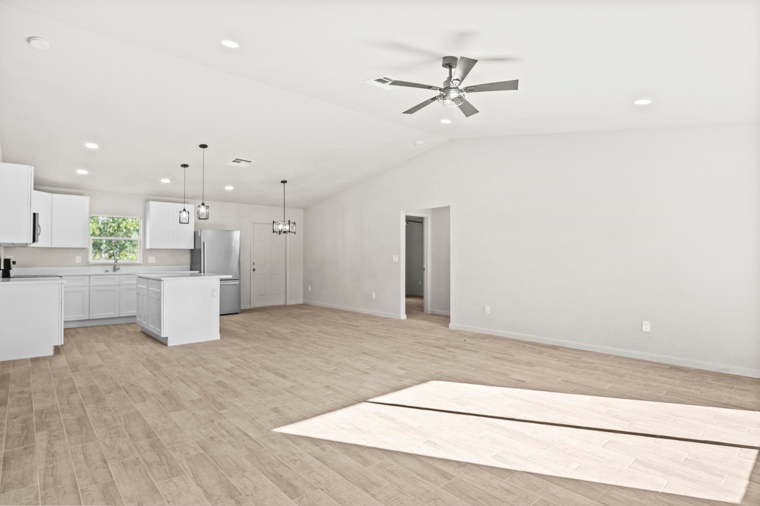3848 NW 19th Avenue, Okeechobee, FL 34972 — photo 18 of 52