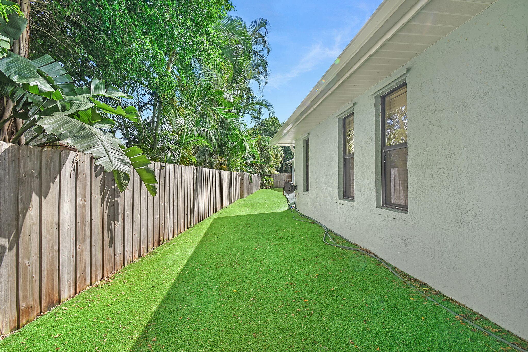 1225 SW Magnolia Bluff Drive, Palm City, FL 34990 — photo 36 of 52