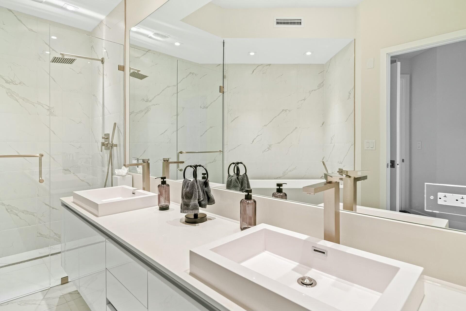 3100 N Ocean Drive H-1409, Singer Island, FL 33404 — photo 23 of 31