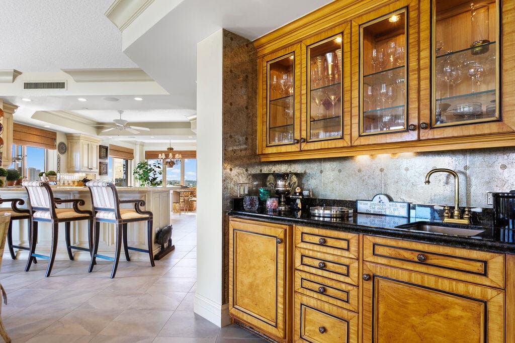 3920 N Ocean Drive 6a, Singer Island, FL 33404 — photo 9 of 73