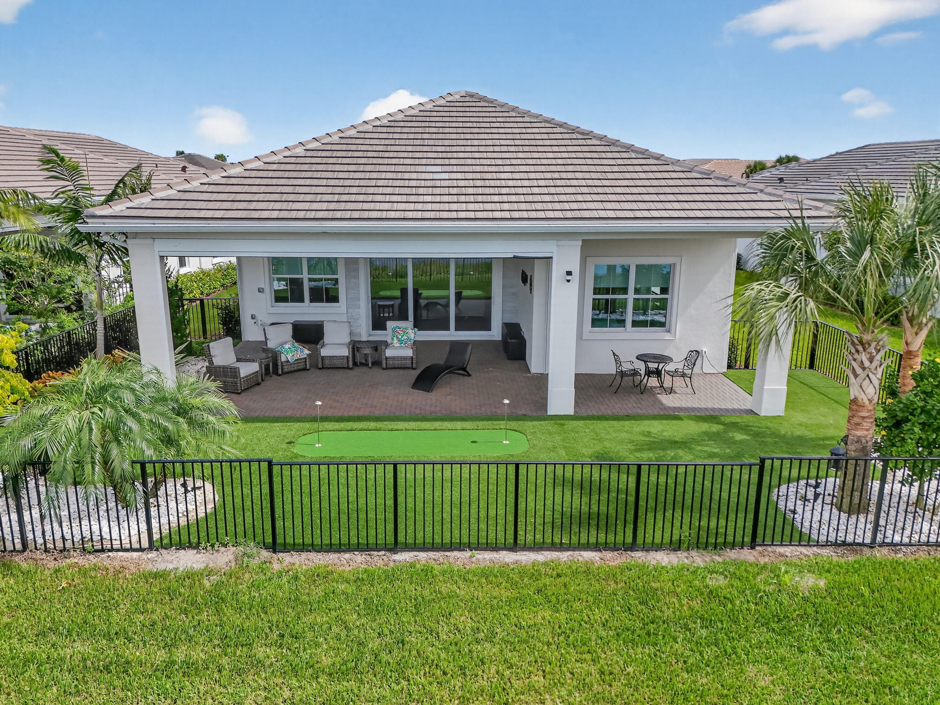10033 Regency Way, Palm Beach Gardens, FL 33412 — photo 53 of 85