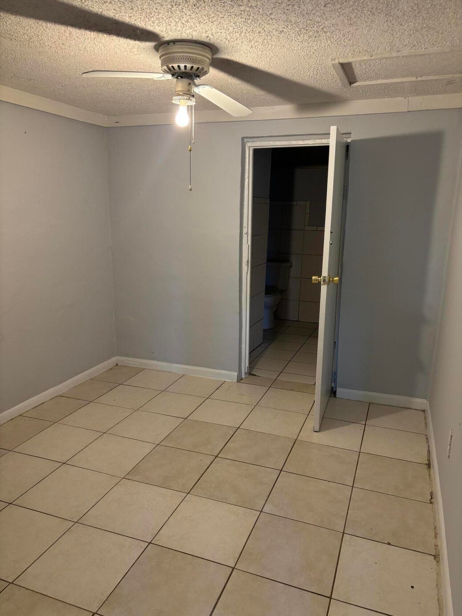 2848 Westgate Avenue, West Palm Beach, FL 33409 — photo 6 of 11