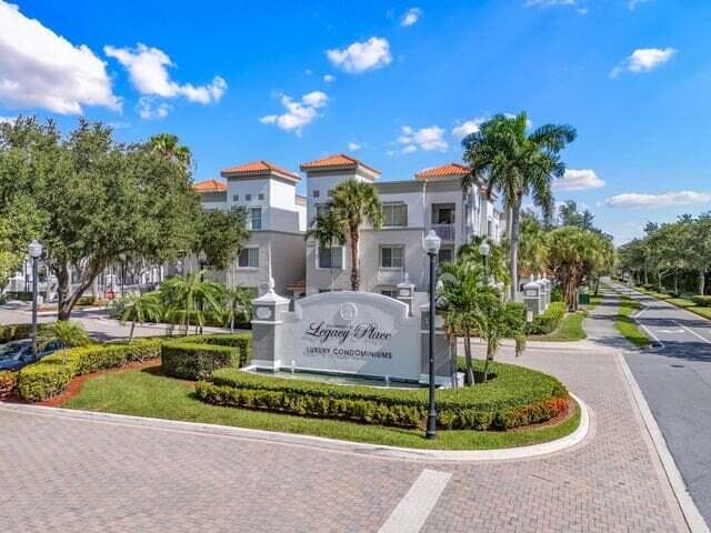 11015 Legacy Lane 303, Palm Beach Gardens, FL 33410 — photo 1 of 15