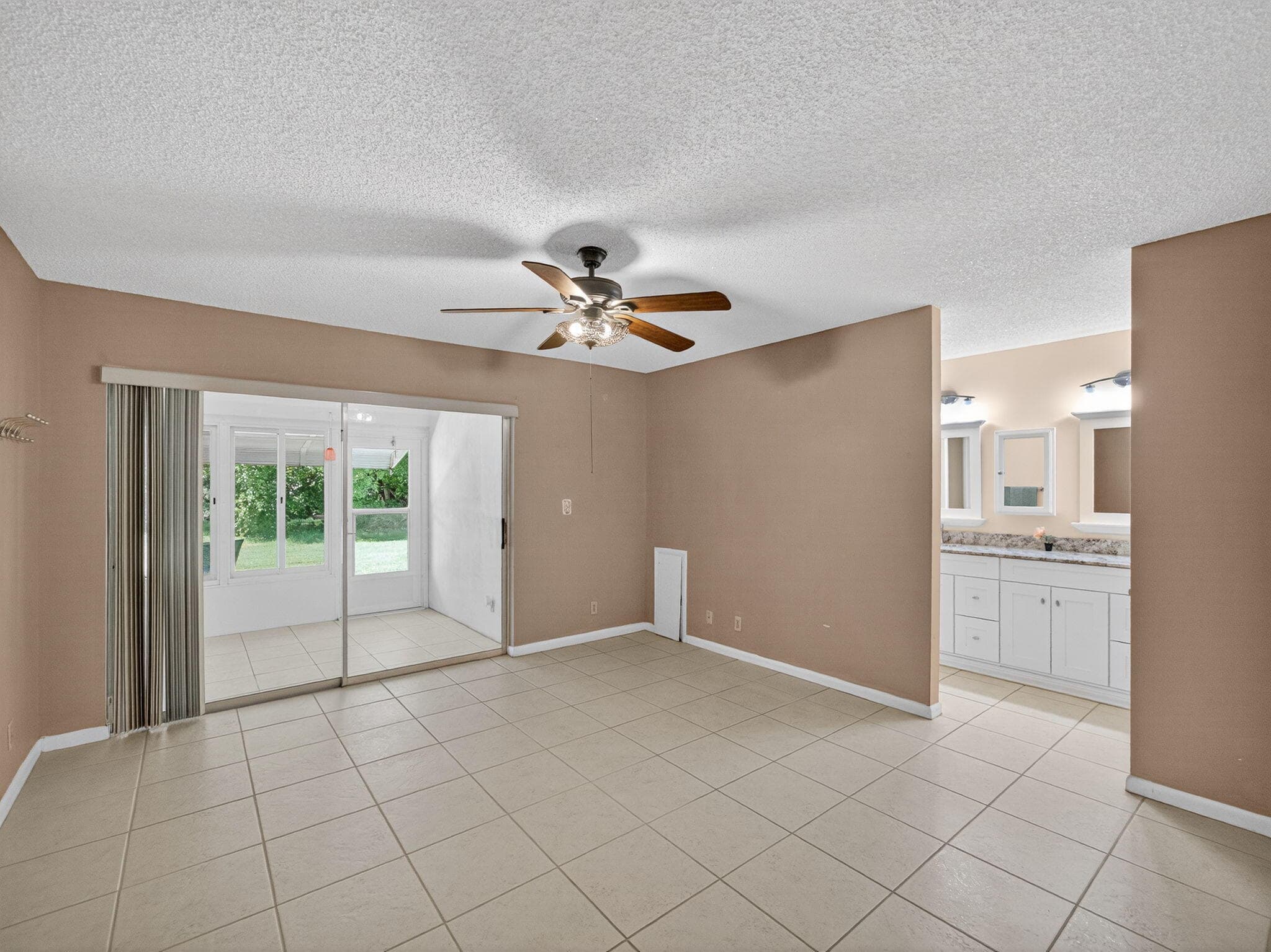 111 Lakes End Drive B, Fort Pierce, FL 34982 — photo 7 of 13