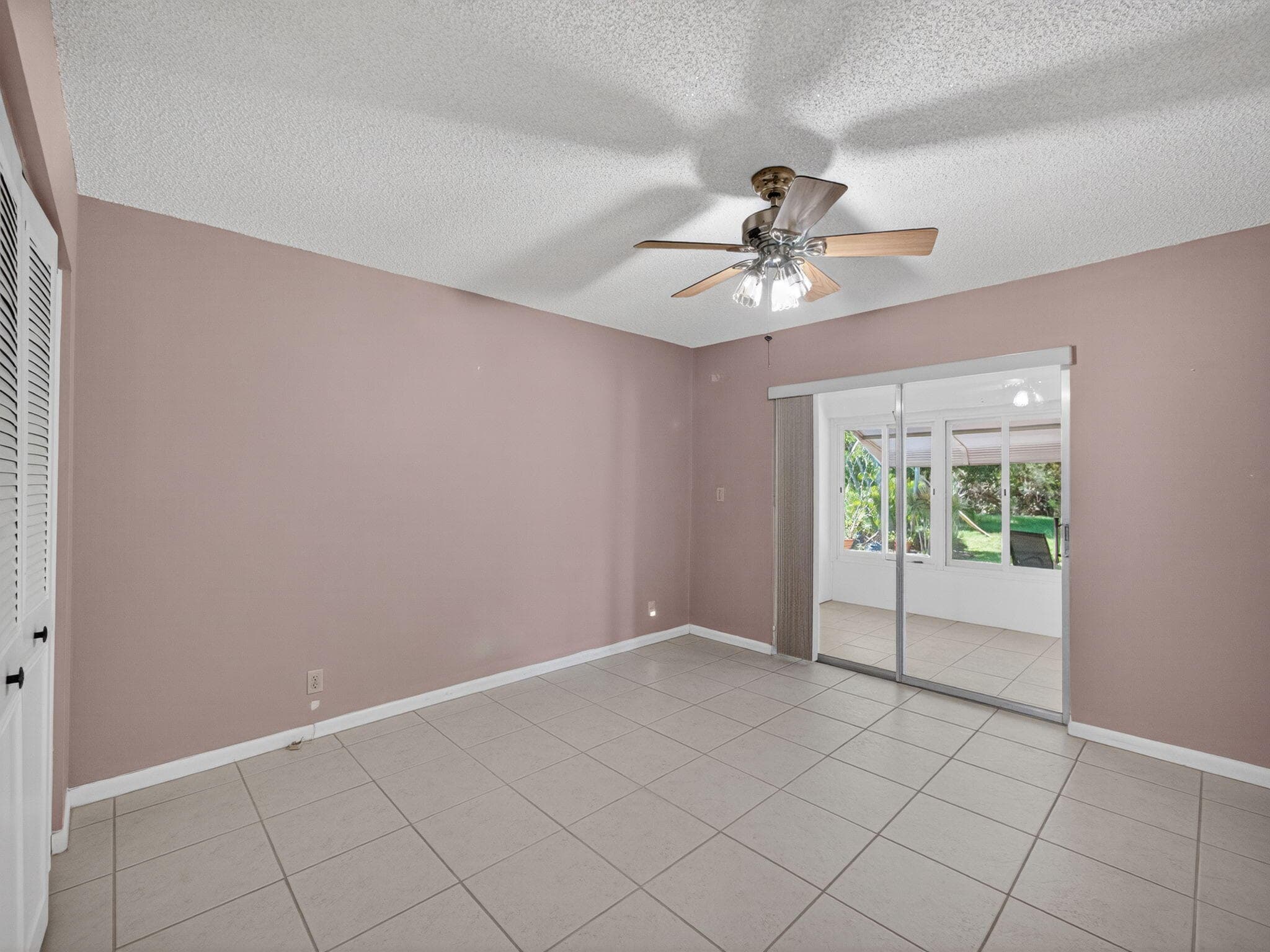 111 Lakes End Drive B, Fort Pierce, FL 34982 — photo 9 of 13