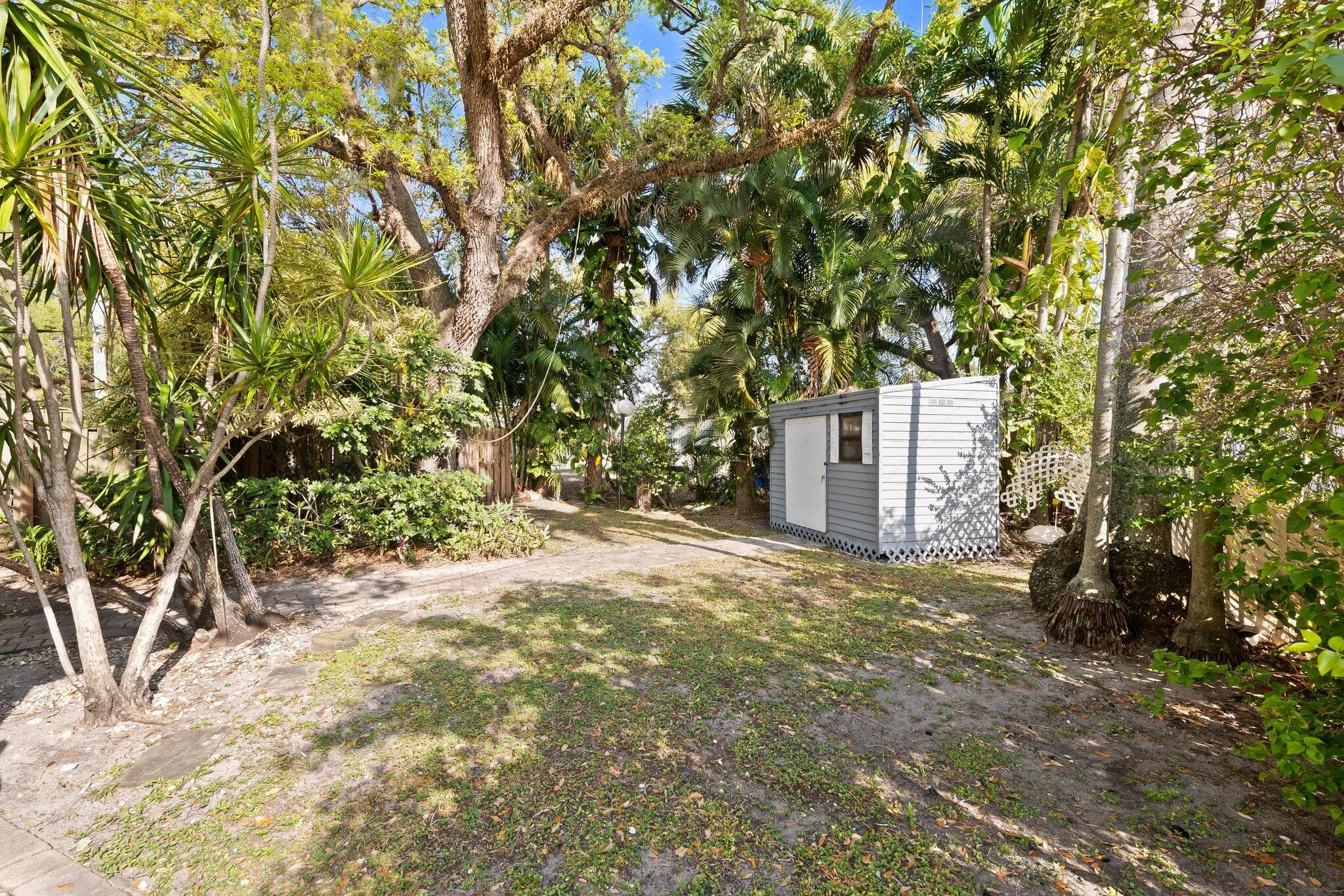 1140 SW 9th Avenue, Fort Lauderdale, FL 33315 — photo 13 of 18