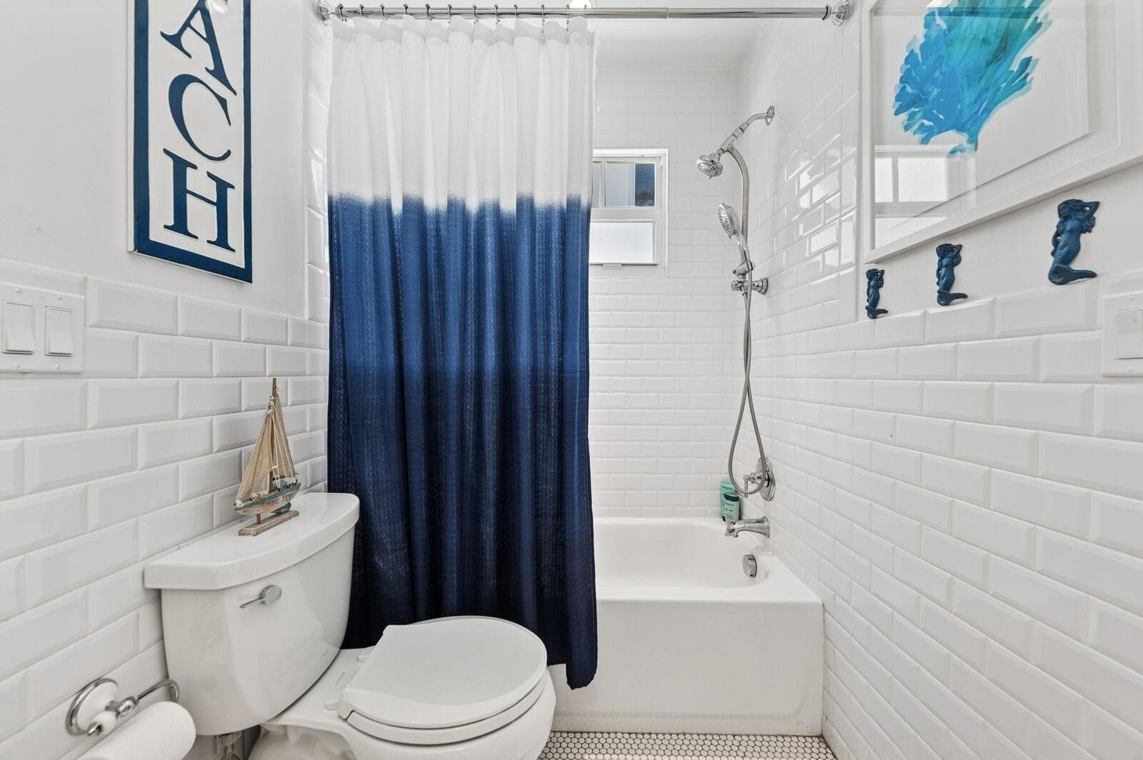 310 Almeria Road, West Palm Beach, FL 33405 — photo 24 of 69