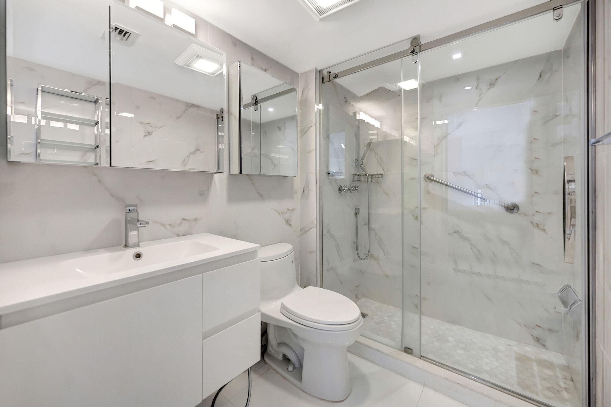 540 Brickell Key Drive 919, Miami, FL 33131 — photo 12 of 42