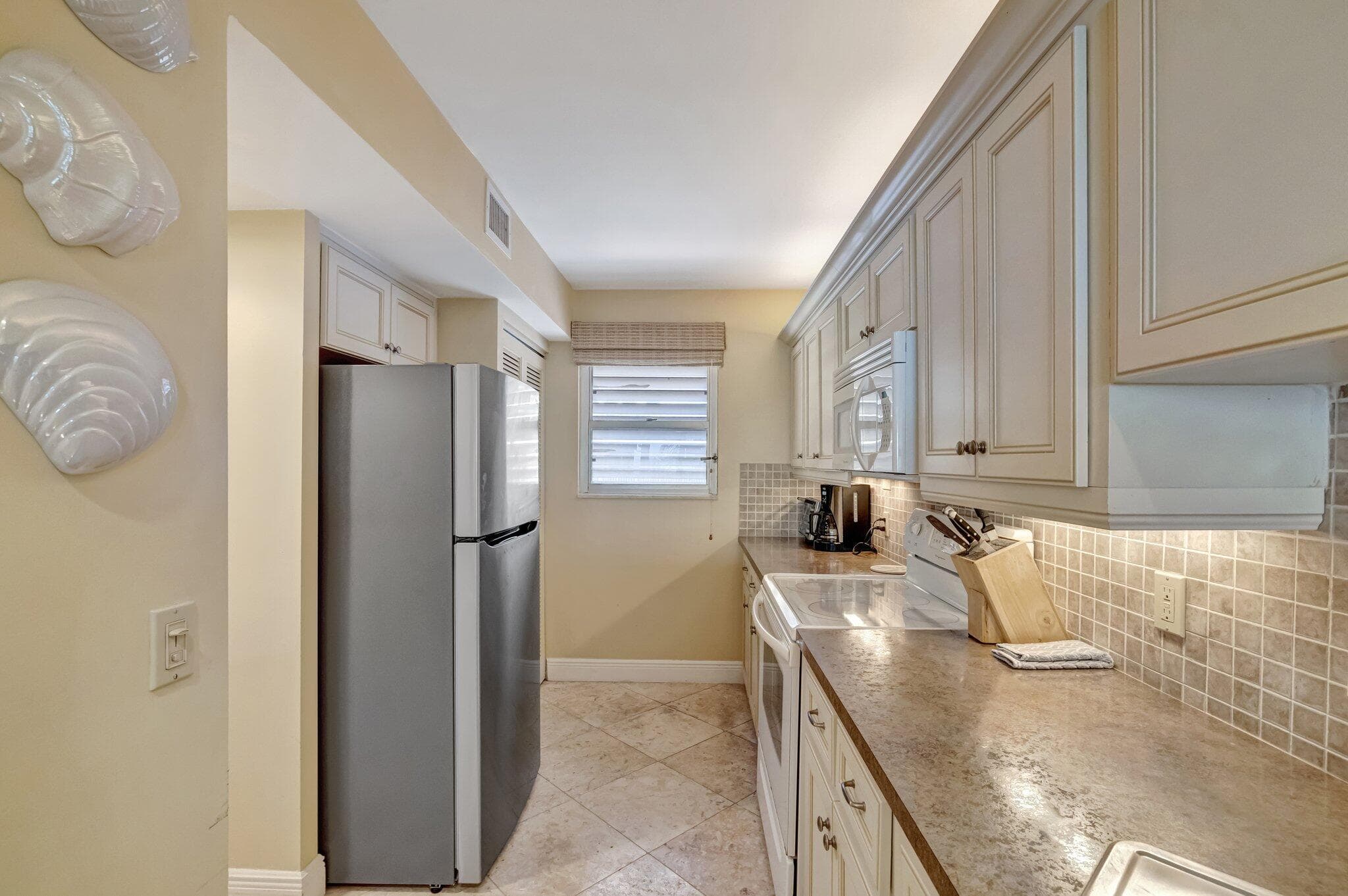 1555 NE Ocean Boulevard 402, Stuart, FL 34996 — photo 13 of 53